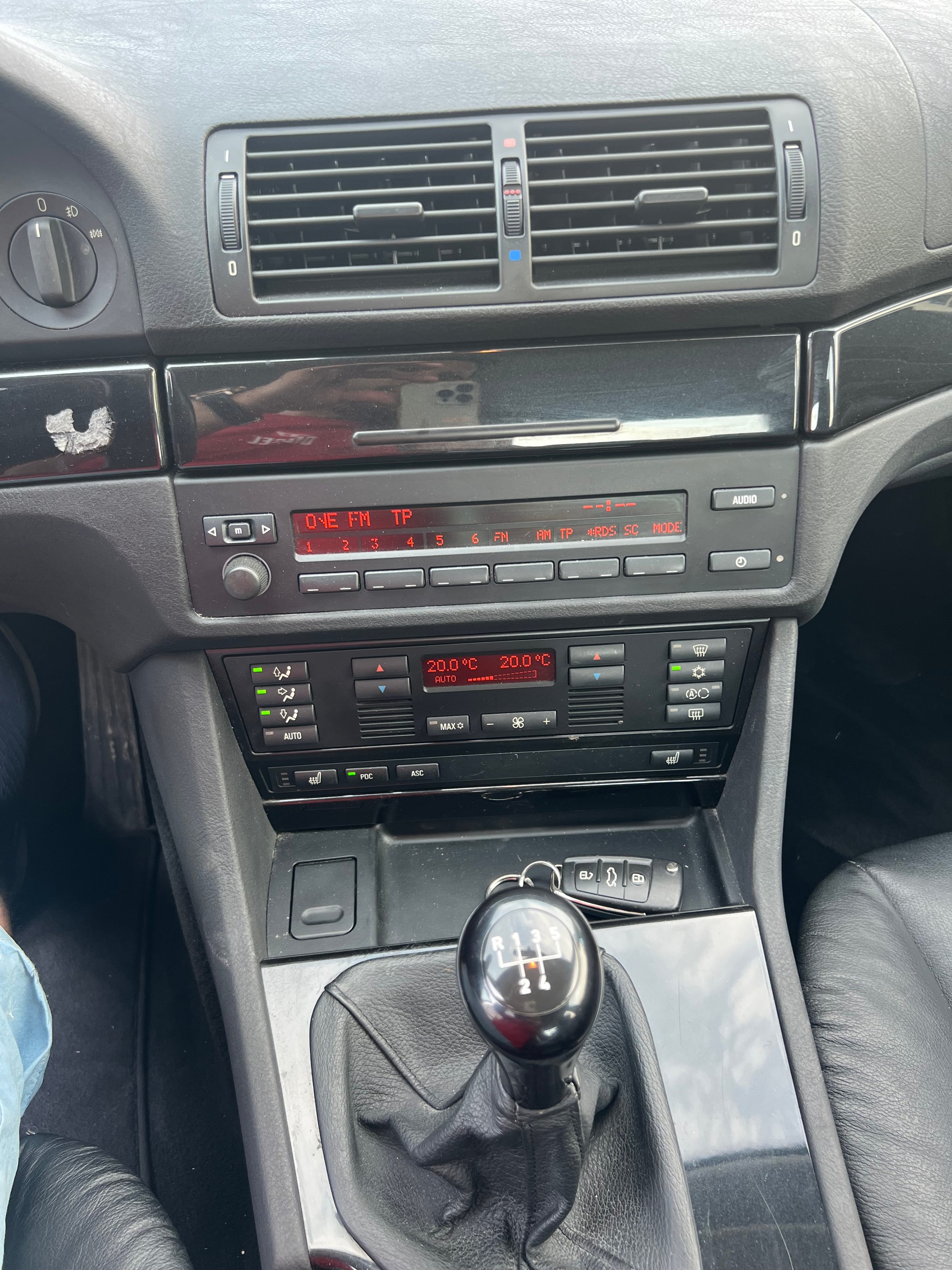 BMW 520i Advantage-image-11