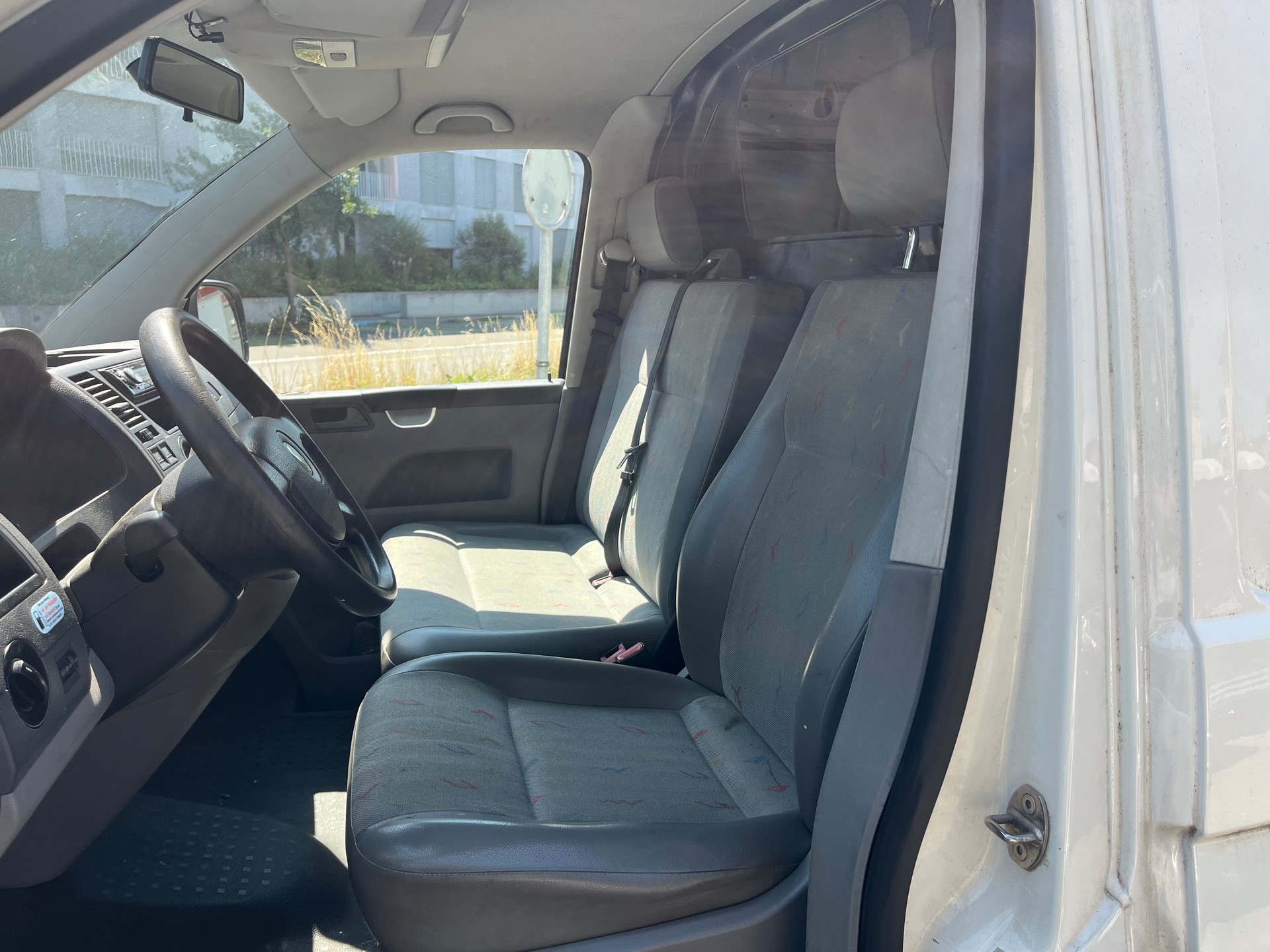 VW T5 1.9 TDI PD-image-9