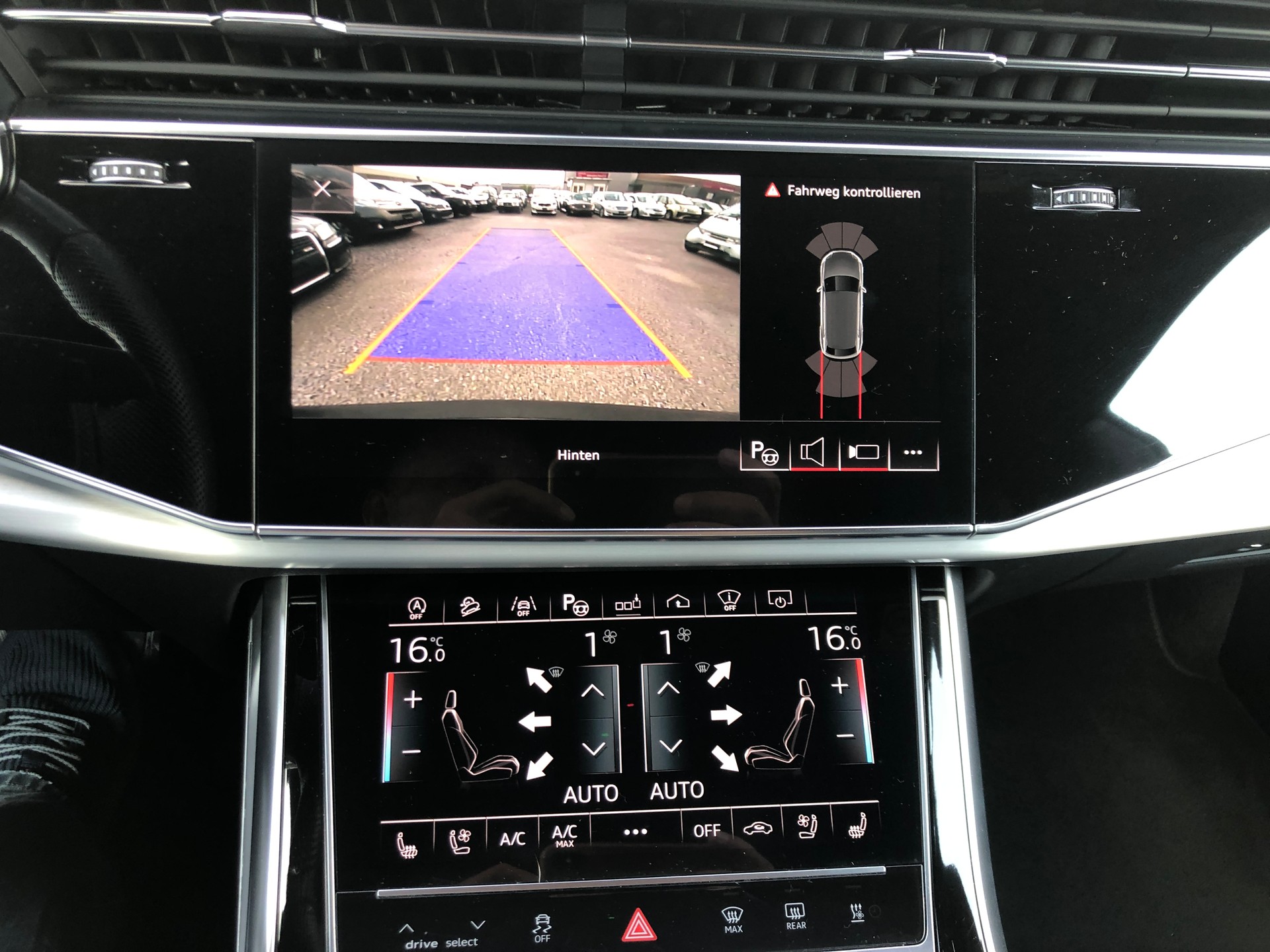 AUDI Q8 50 TDI quattro tiptronic-image-9