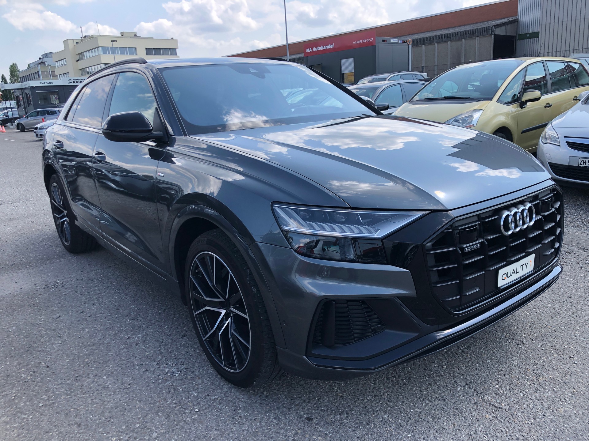 AUDI Q8 50 TDI quattro tiptronic-image-2