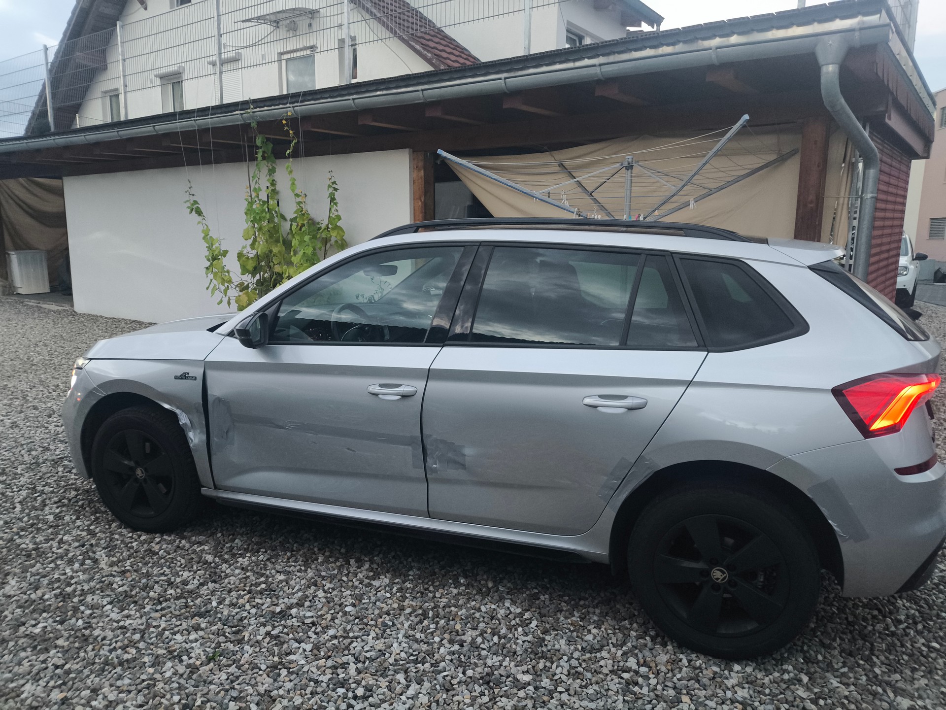 SKODA Kamiq 1.5 TSI ACT Monte Carlo DSG-image-4