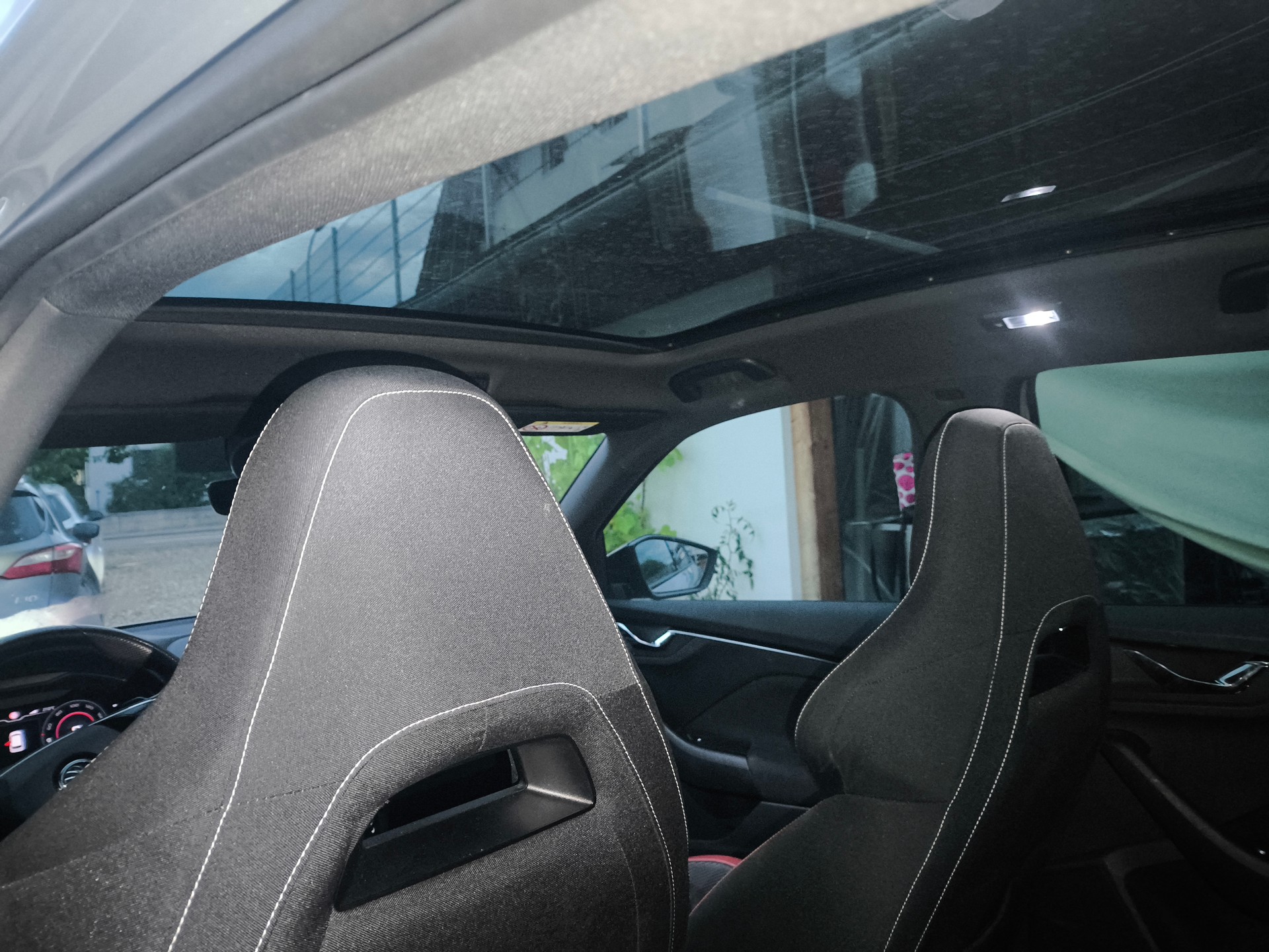 SKODA Kamiq 1.5 TSI ACT Monte Carlo DSG-image-7