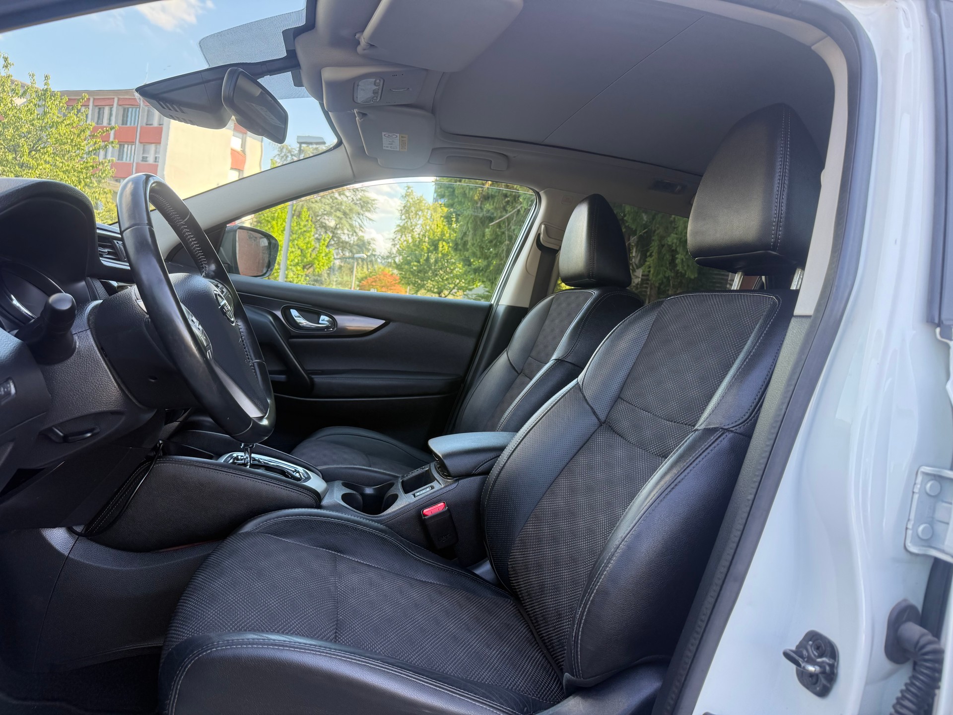 NISSAN Qashqai 1.2 DIG-T acenta Xtronic CVT-image-5