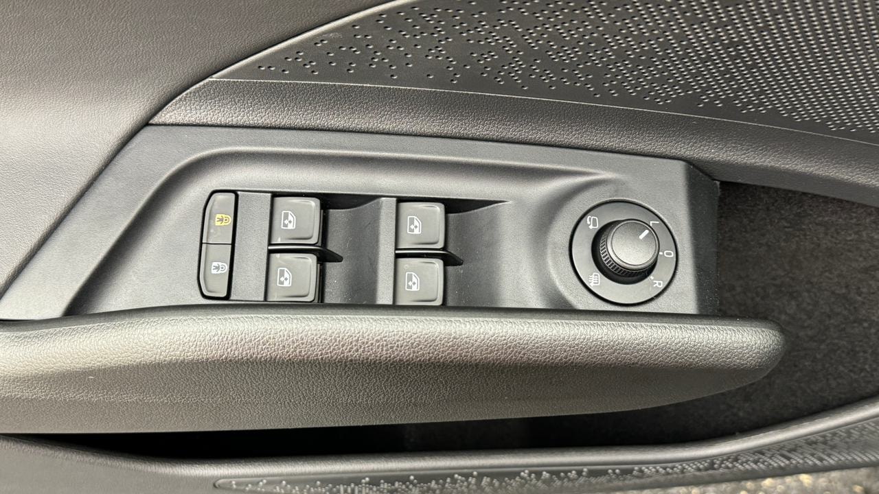 SKODA Enyaq Coupé Sportline 4x4-image-8
