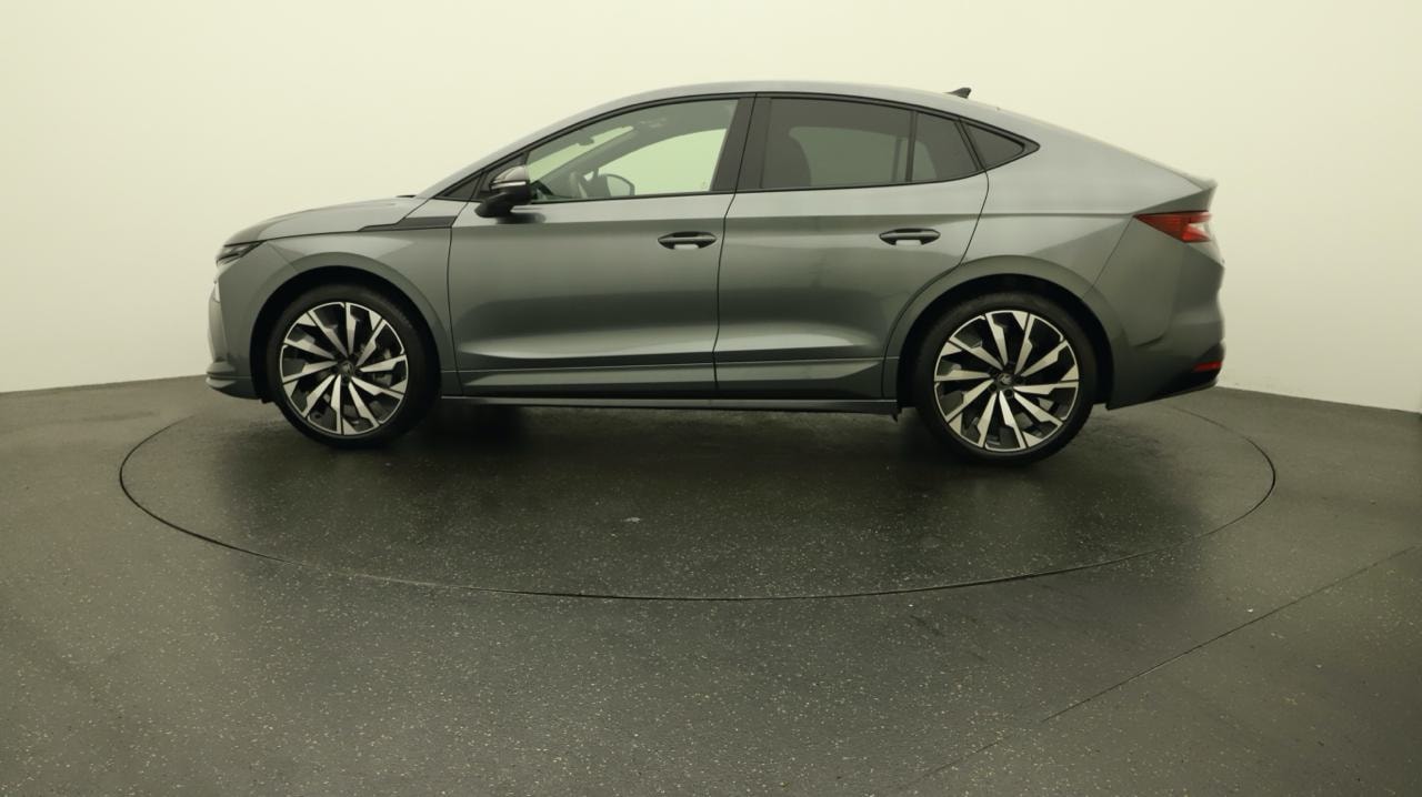 SKODA Enyaq Coupé Sportline 4x4-image-1