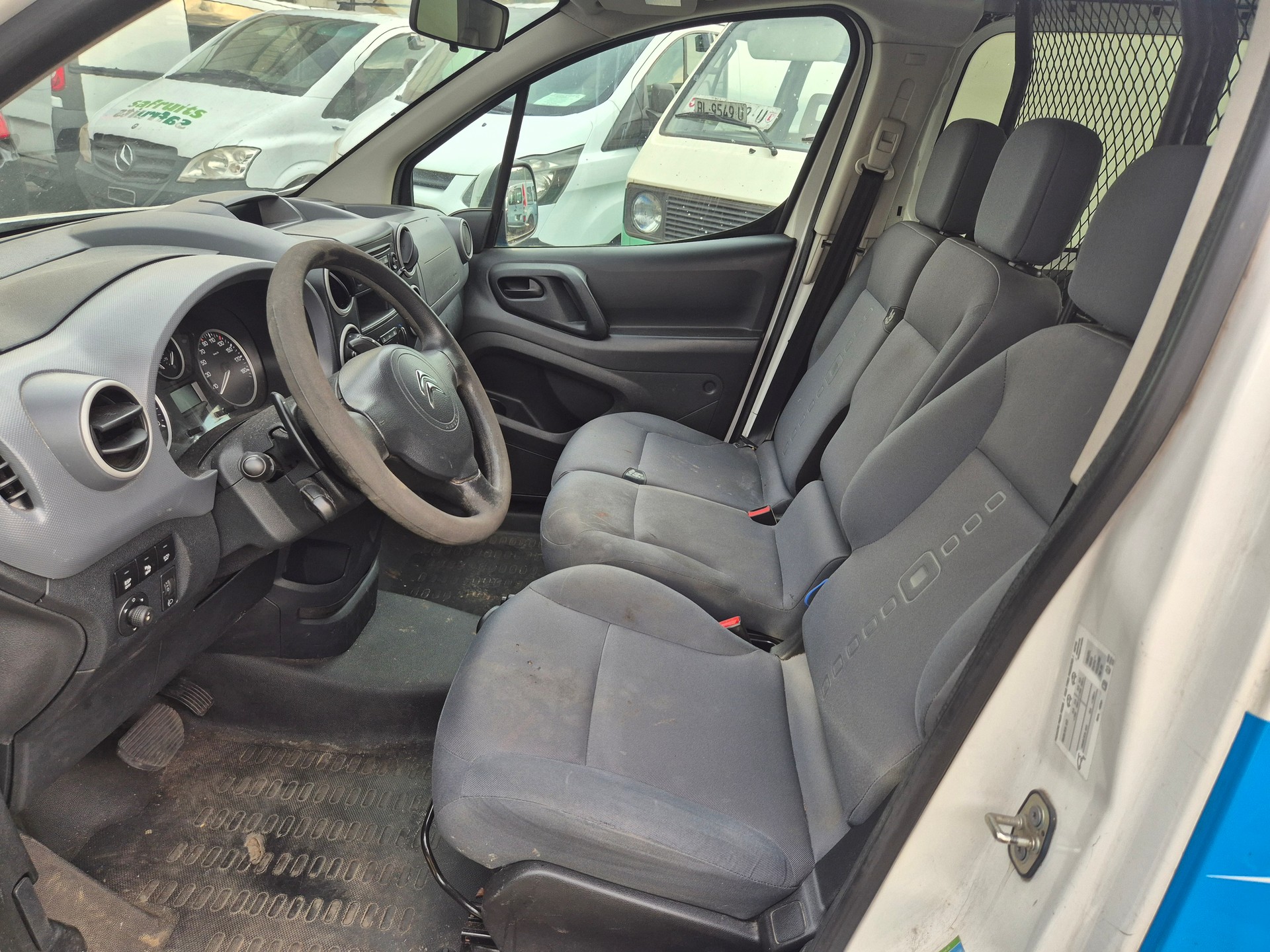 CITROEN Berlingo 1.6 HDi 600 Komfort-image-10
