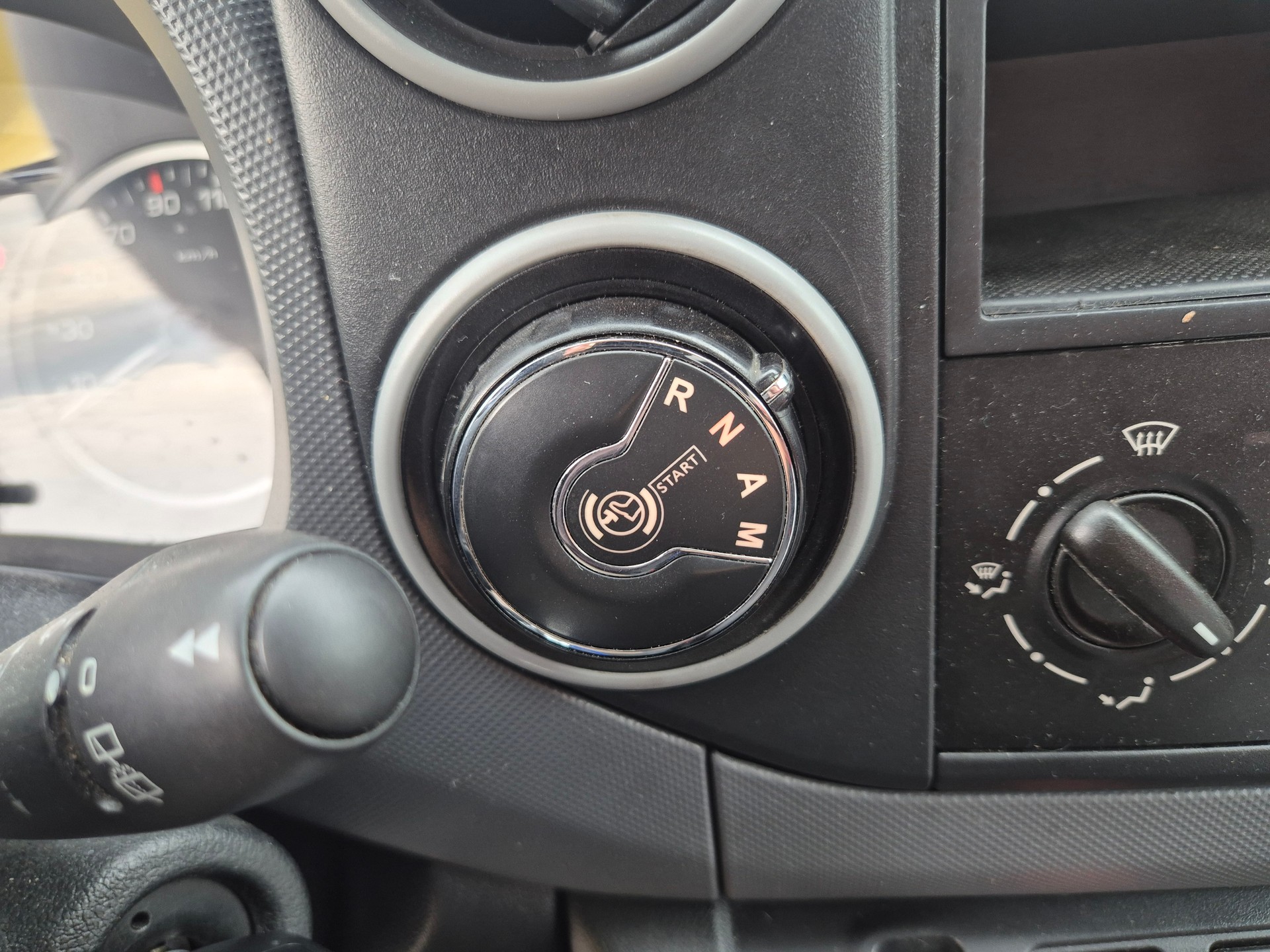 CITROEN Berlingo 1.6 HDi 600 Komfort-image-12