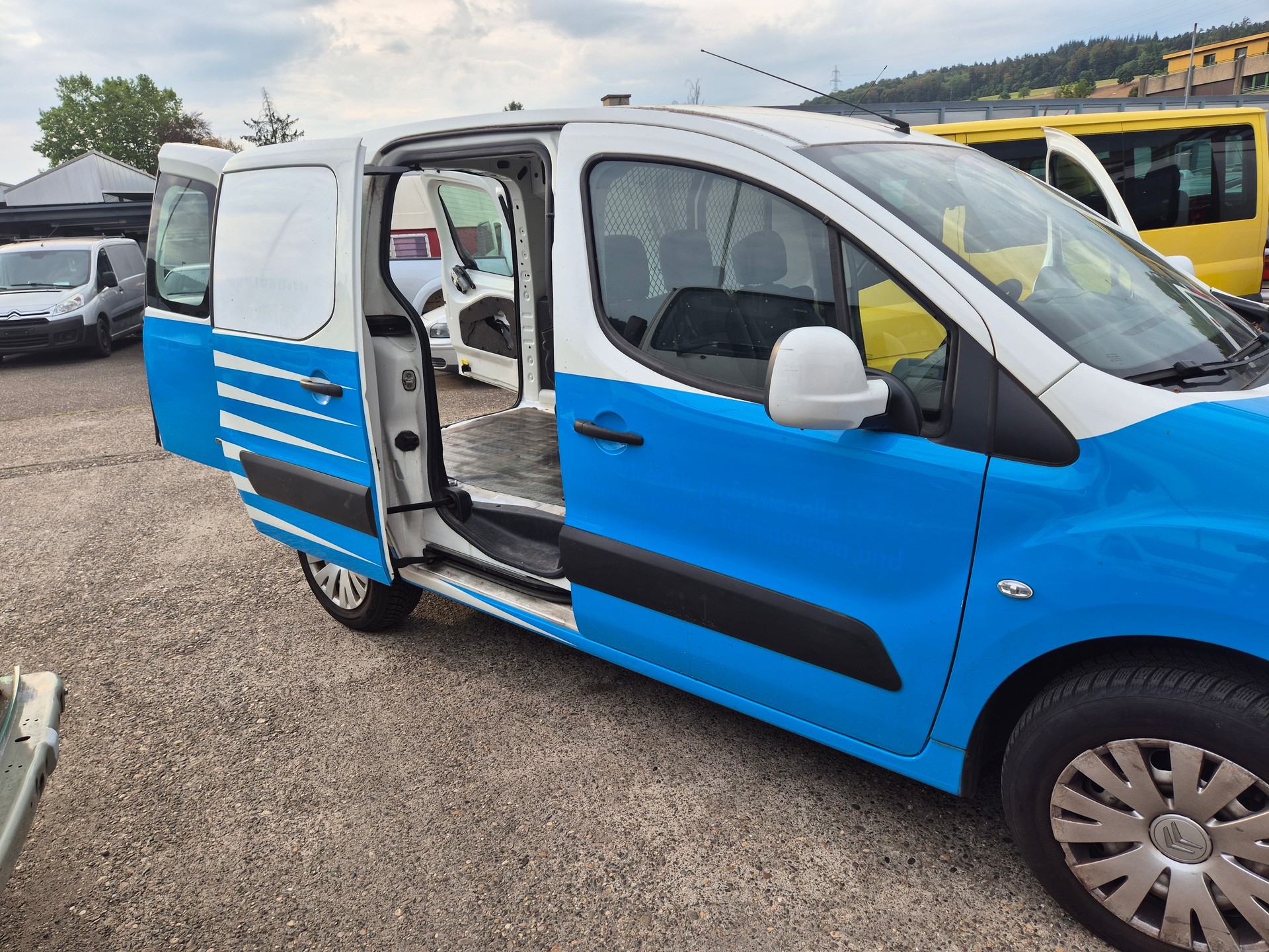 CITROEN Berlingo 1.6 HDi 600 Komfort-image-8