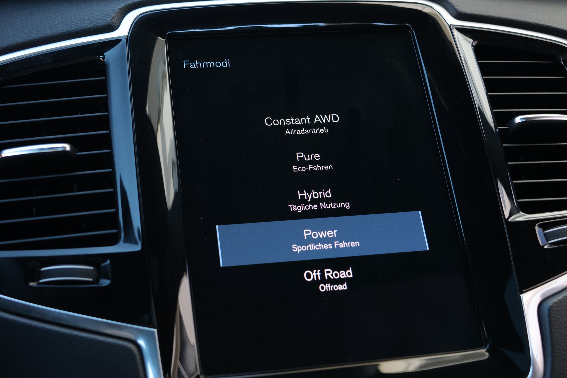 VOLVO XC90 T8 eAWD R-Design Geartronic (CH) 7 Plätzer-image-23