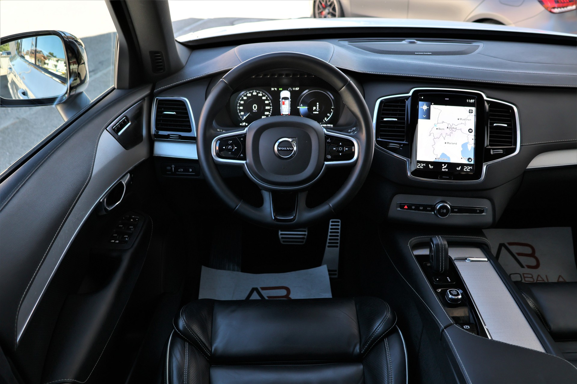 VOLVO XC90 T8 eAWD R-Design Geartronic (CH) 7 Plätzer-image-13