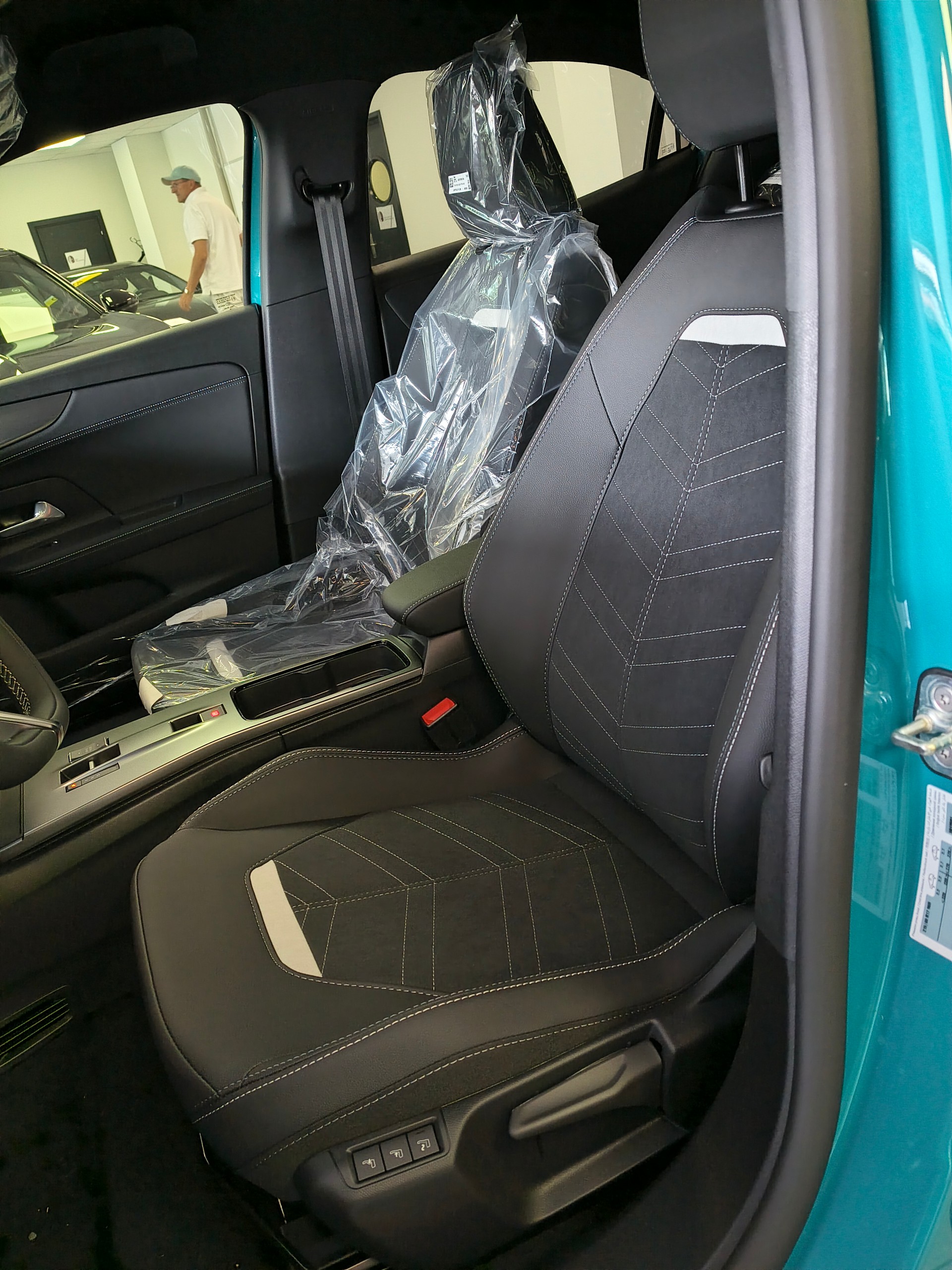 OPEL Mokka 1.2 Direct Injection Turbo MHEV GS VIVA-image-5