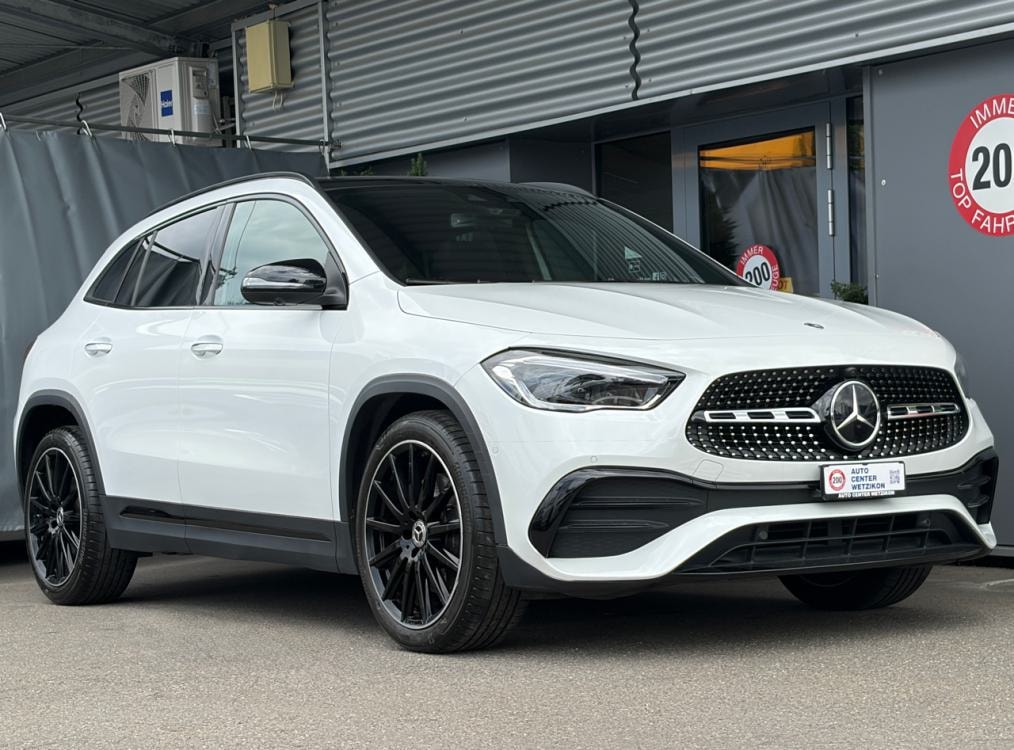 MERCEDES-BENZ GLA 250 4Matic AMG Line 8G-DCT-image-1
