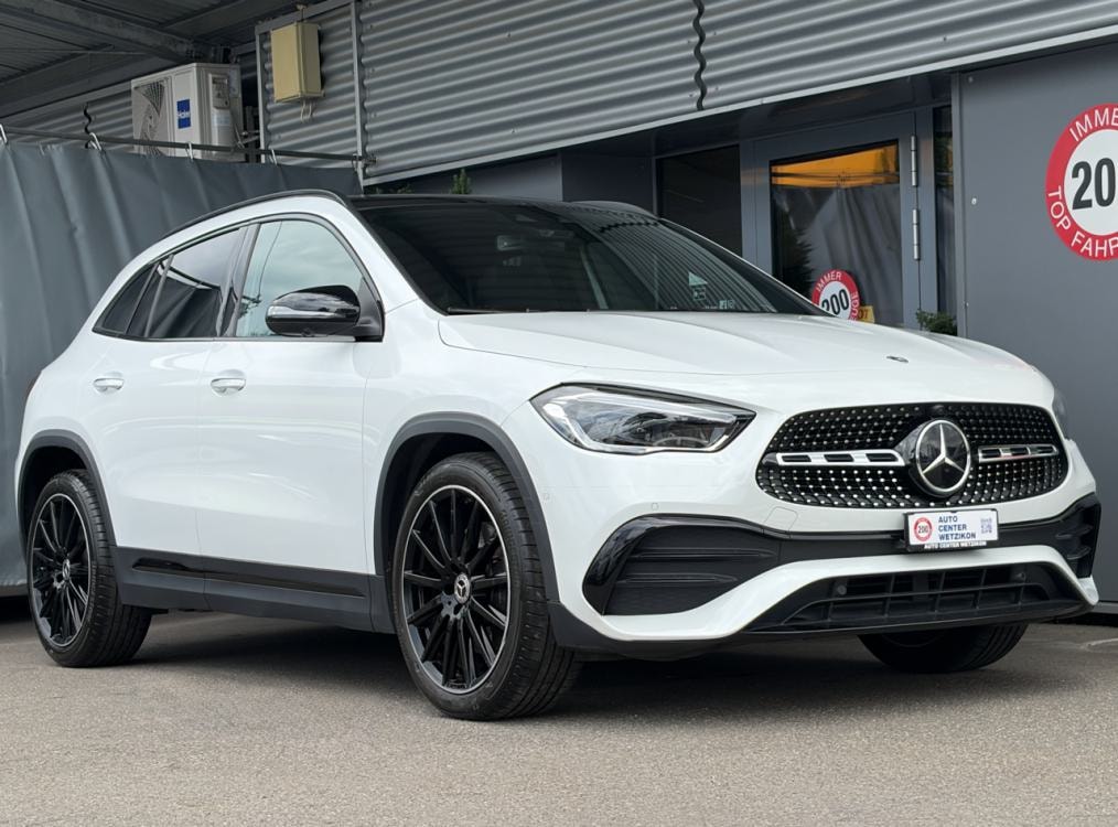 MERCEDES-BENZ GLA 250 4Matic AMG Line 8G-DCT-image-1