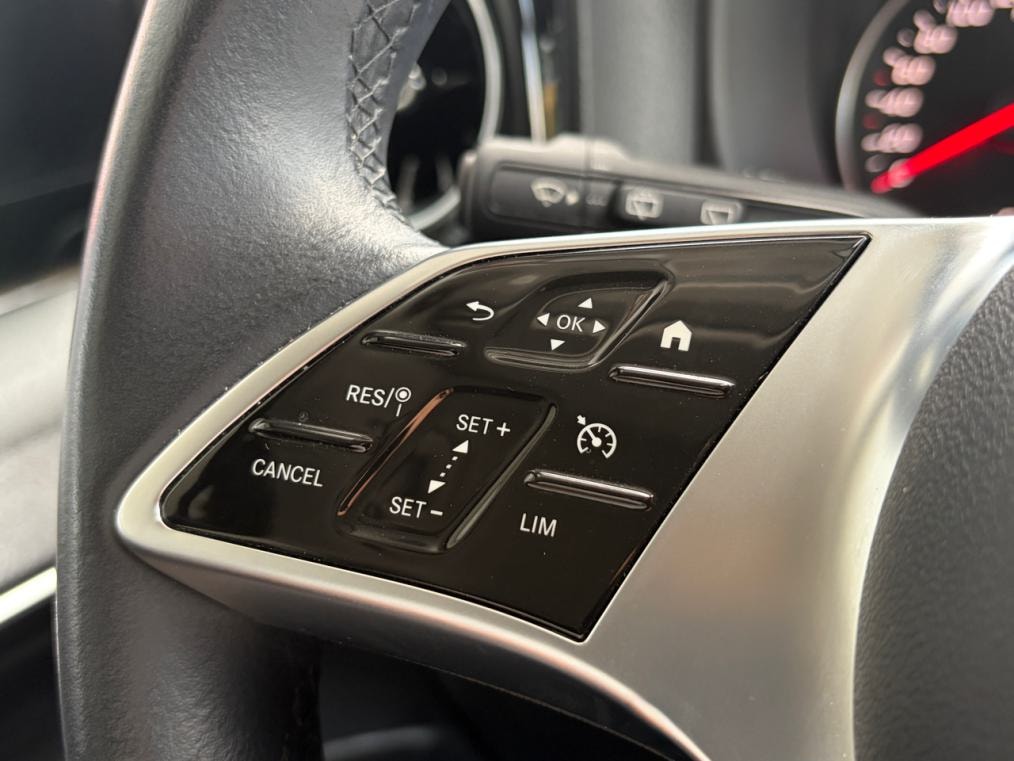 MERCEDES-BENZ Vito 116 CDI Lang Select Tourer 4Matic 9G-Tronic-image-5