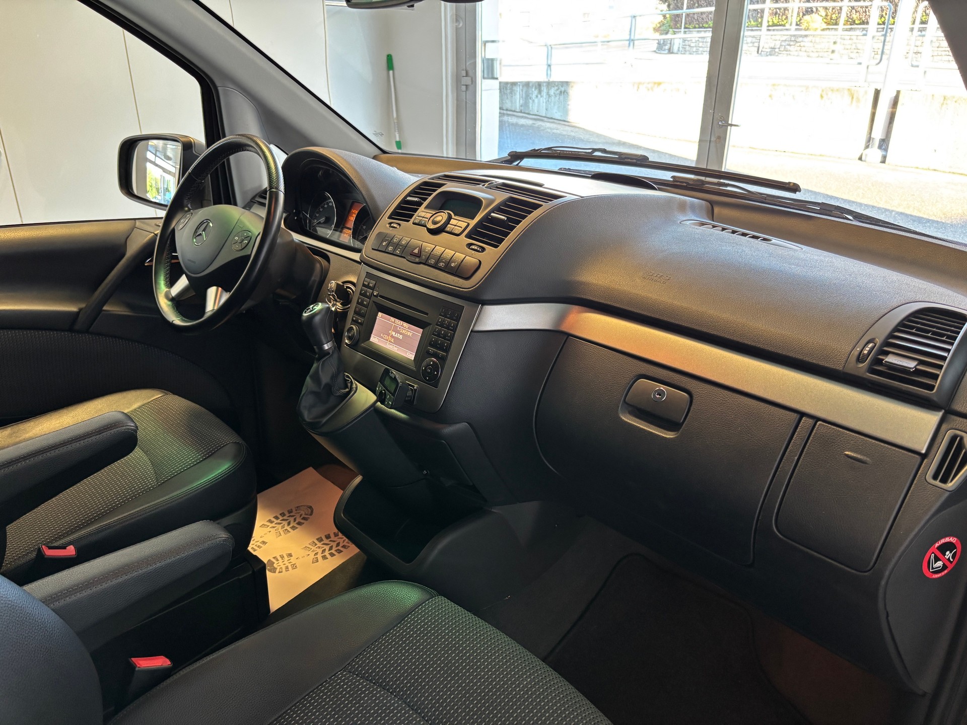 MERCEDES-BENZ Viano 2.2 CDI Blue Efficiency Trend A-image-7