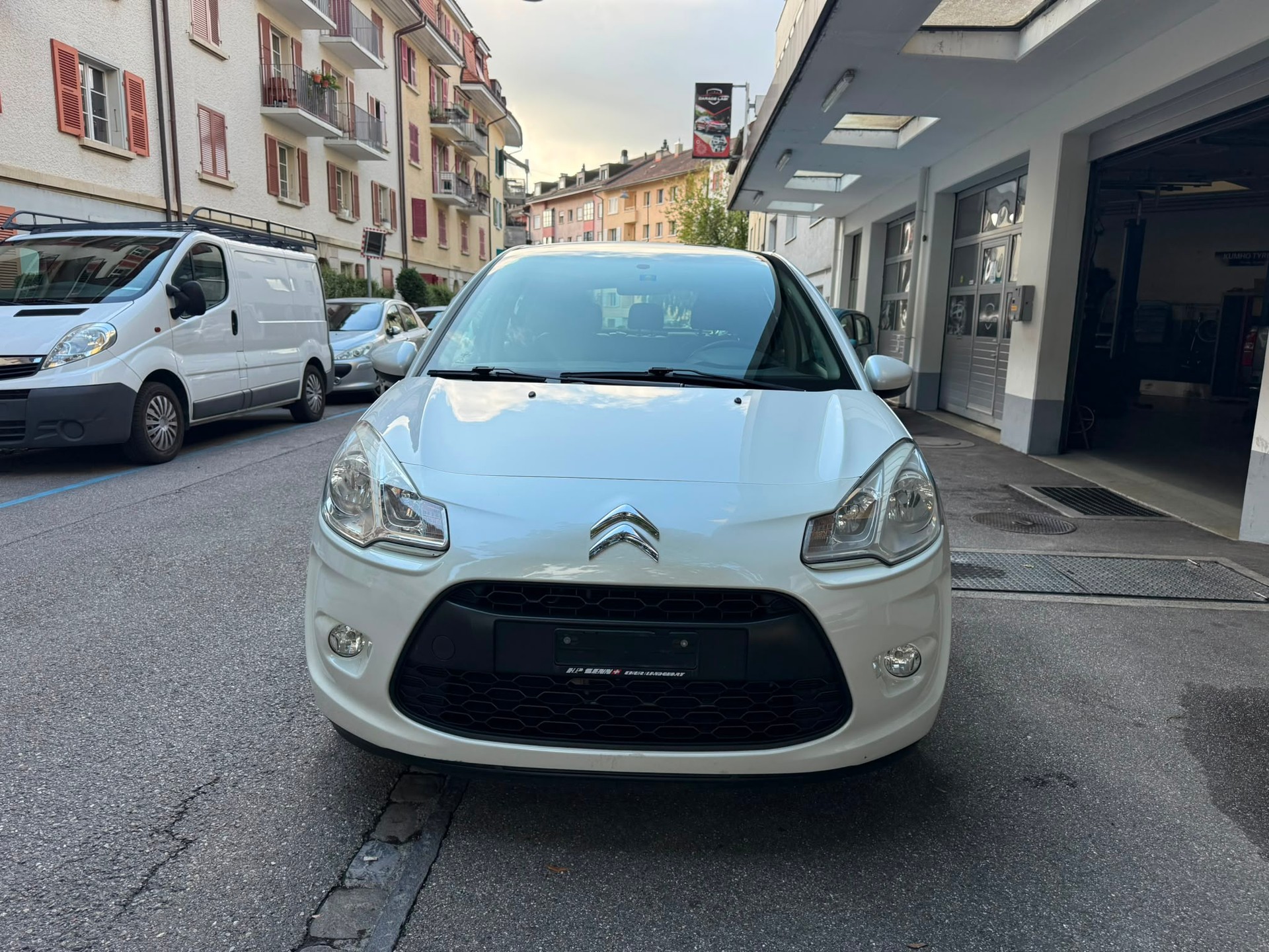 CITROEN C3 1.4i 16V Exclusive EGS5-image-0