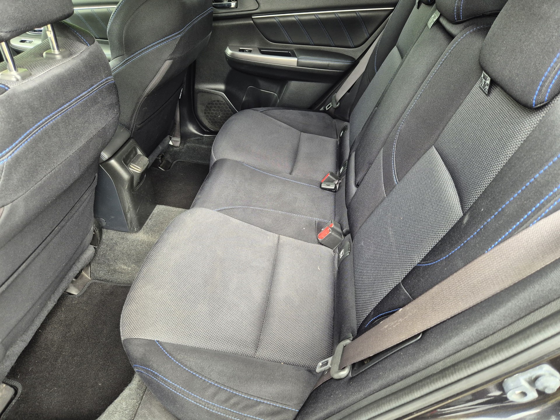 SUBARU Levorg 1.6DIT Swiss S AWD Lineartronic-image-10