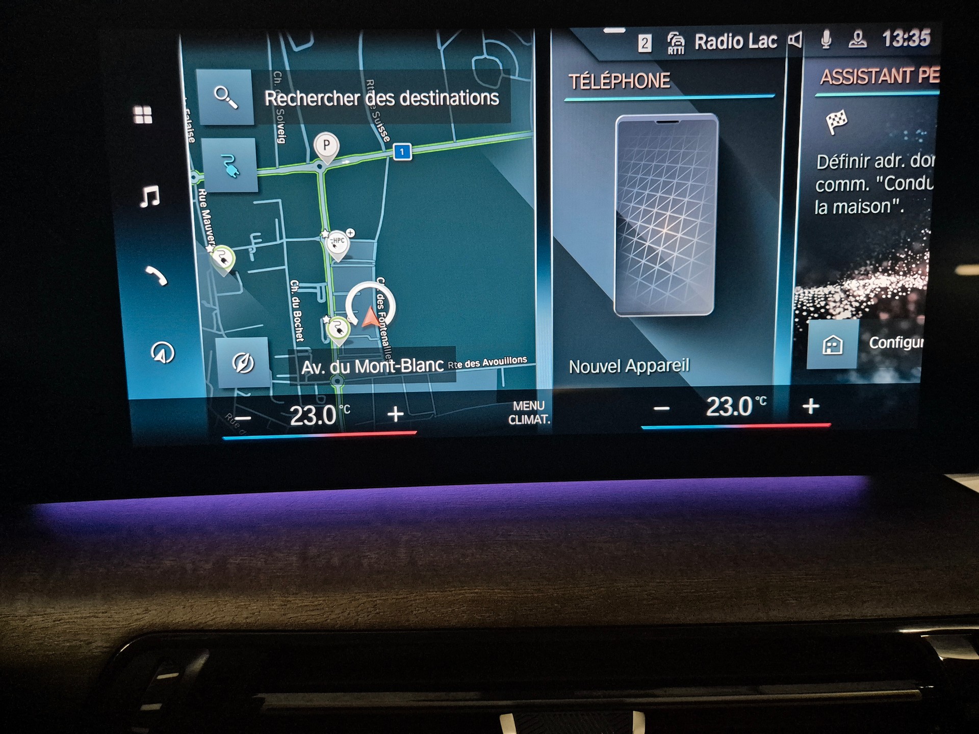 BMW iX1 xDrive 30-image-16