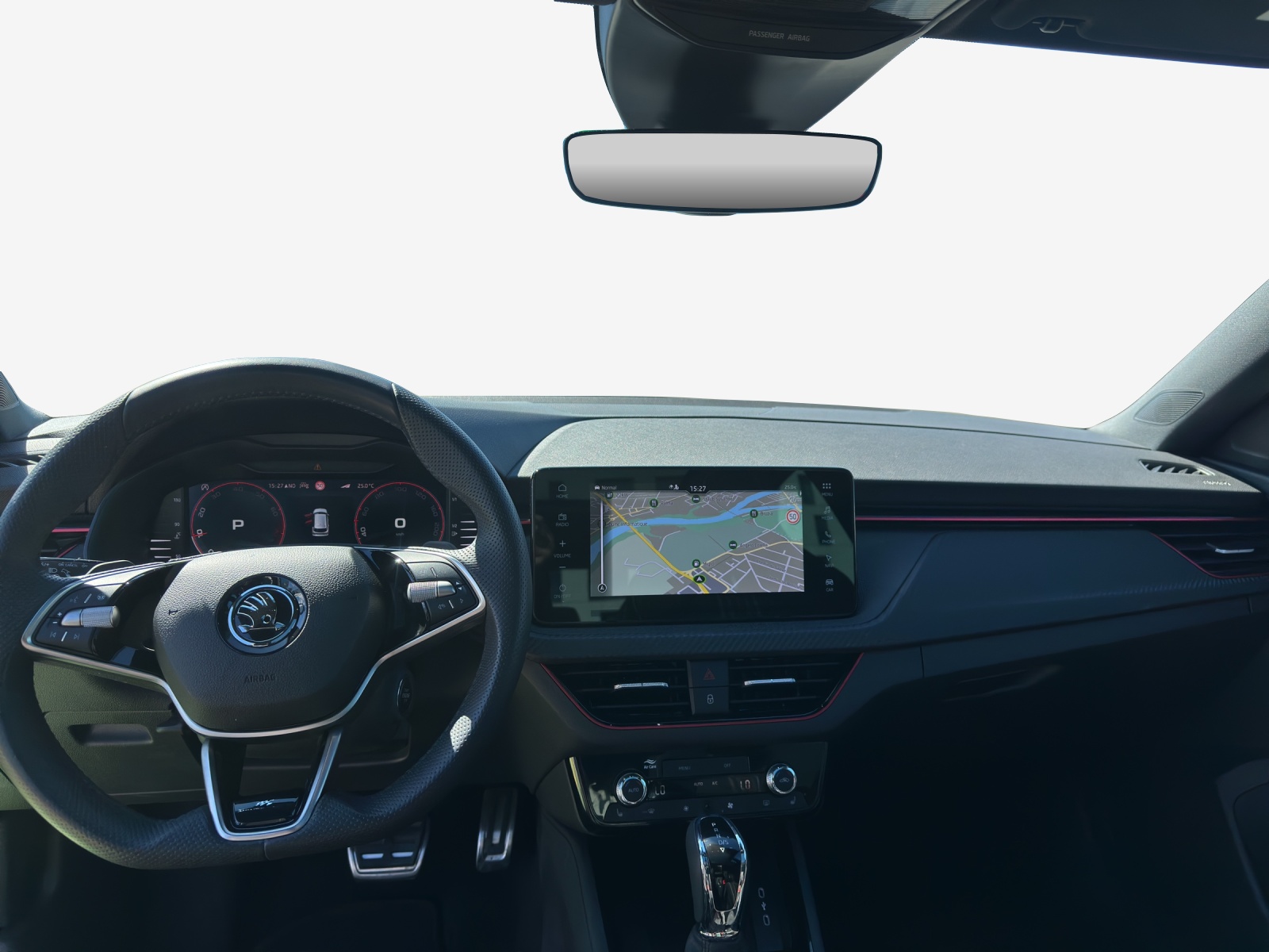 SKODA Kamiq 1.5 TSI Monte Carlo DSG-image-9