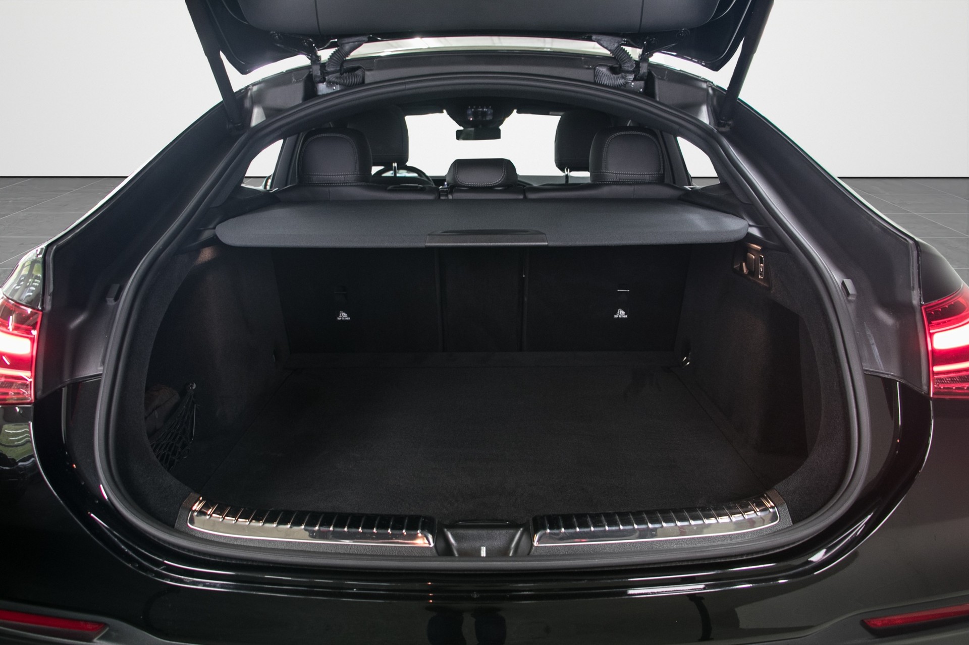 MERCEDES-BENZ GLE Coupé 300 d 4Matic+ 9G-Tronic-image-18