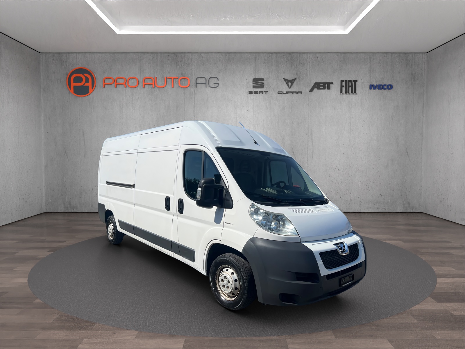 PEUGEOT Boxer 3.0 HDI 335 L3H2-image-6