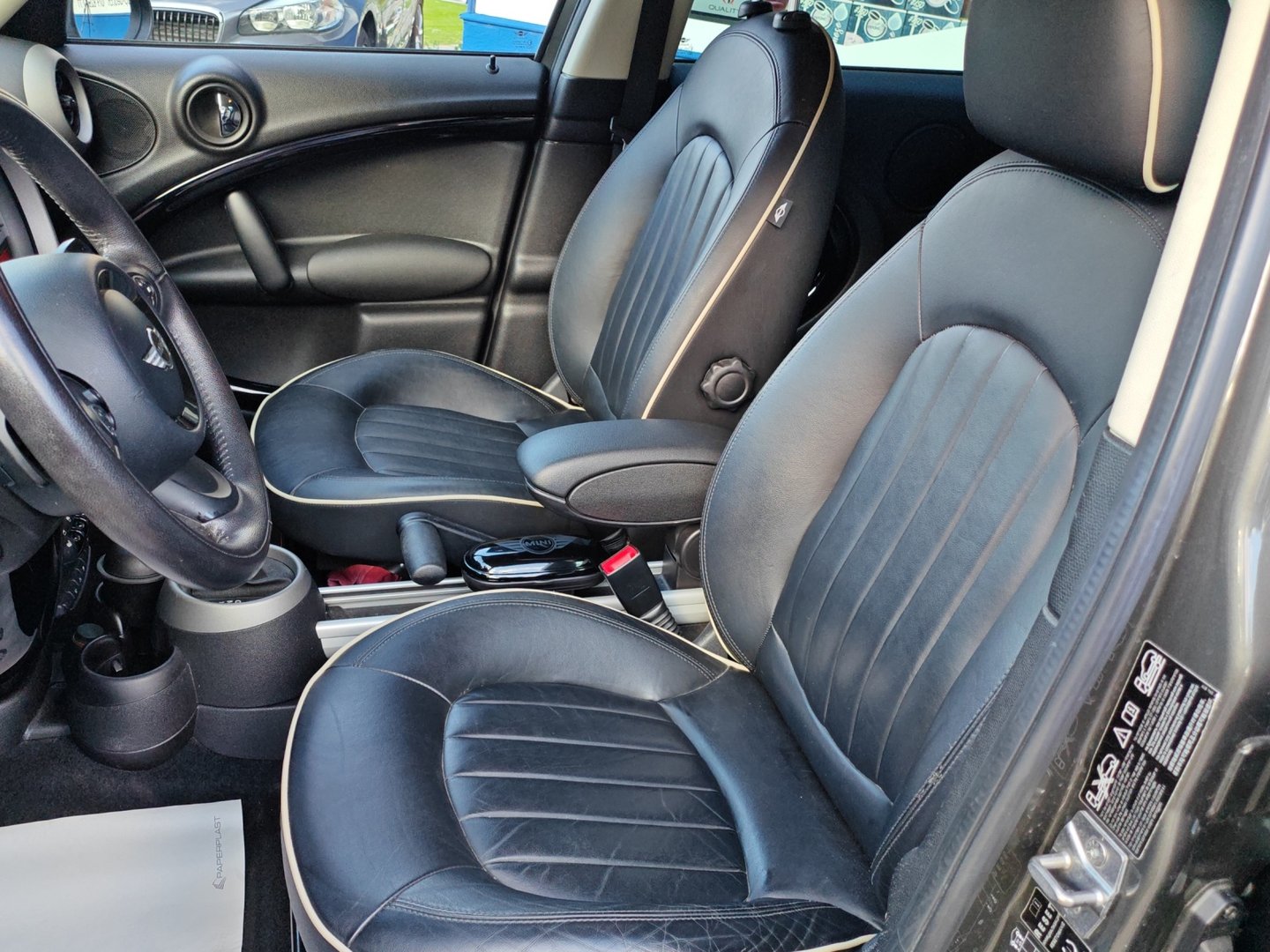 MINI Countryman Cooper SD ALL4 Steptronic – Aut. – Seulement 67'800 km [Expertisé + Garantie 12 mois]-image-12