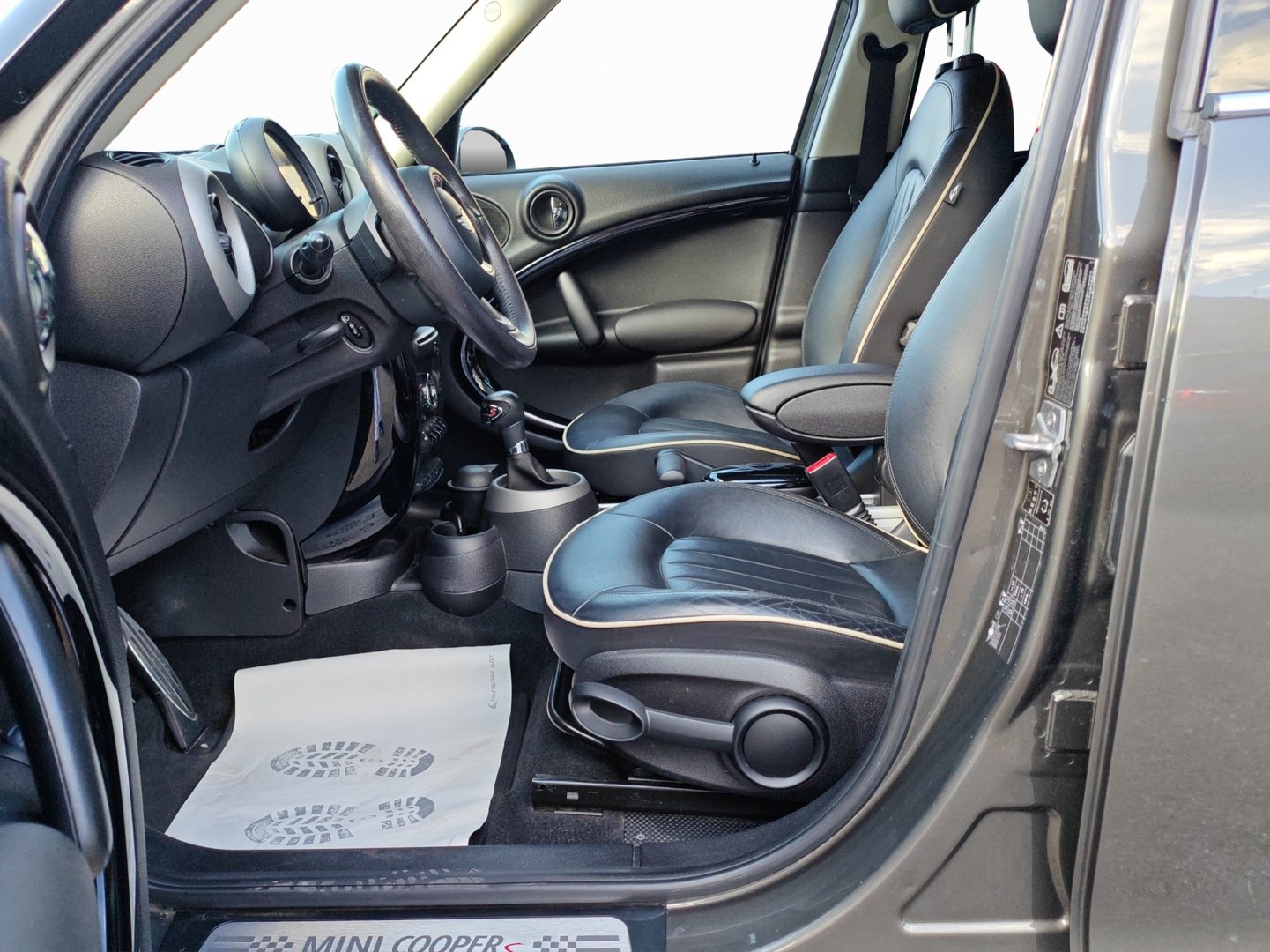 MINI Countryman Cooper SD ALL4 Steptronic – Aut. – Seulement 67'800 km [Expertisé + Garantie 12 mois]-image-9