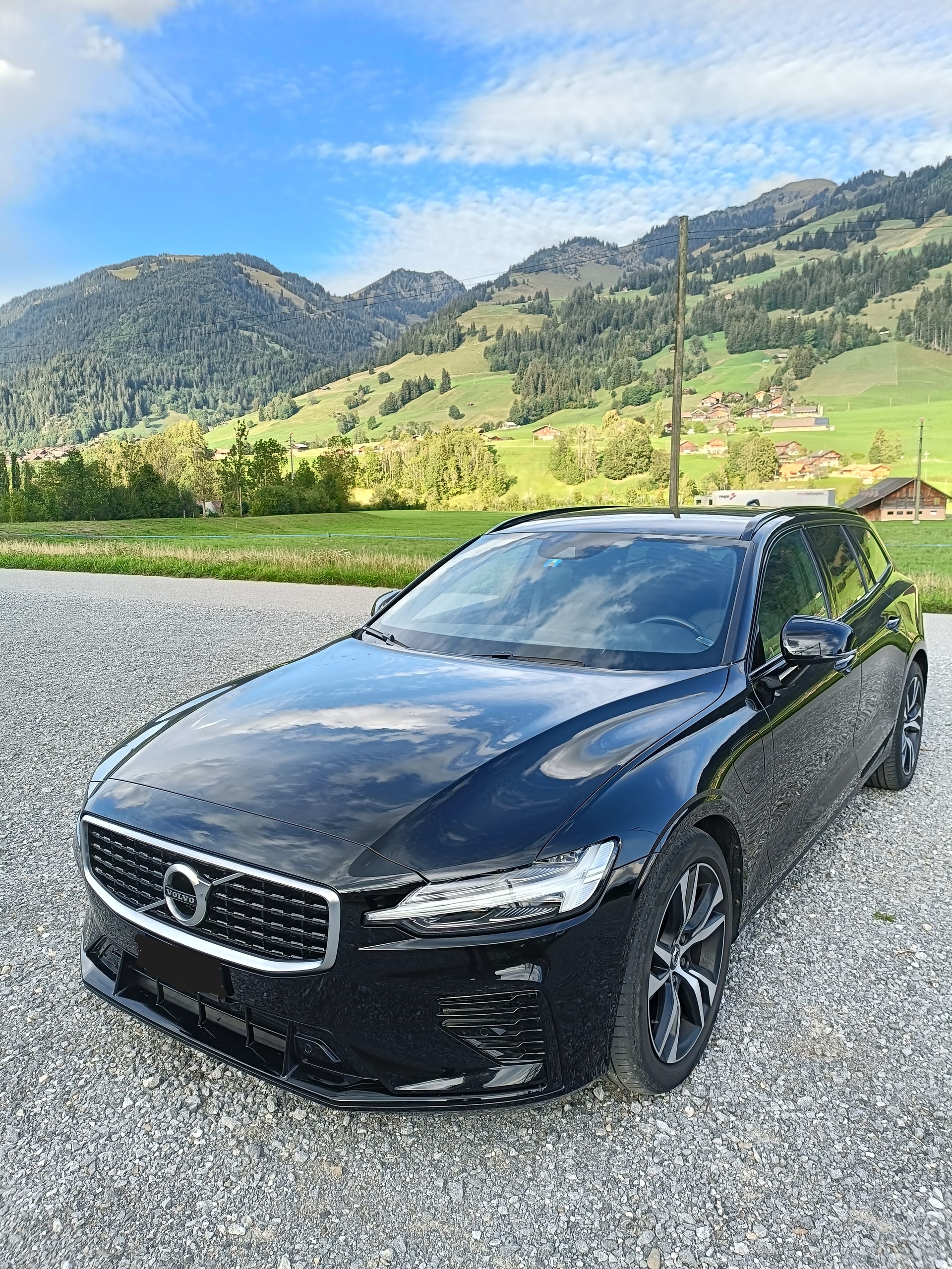 VOLVO V60 T6 eAWD Twin Engine R-Design Geartronic-image-6