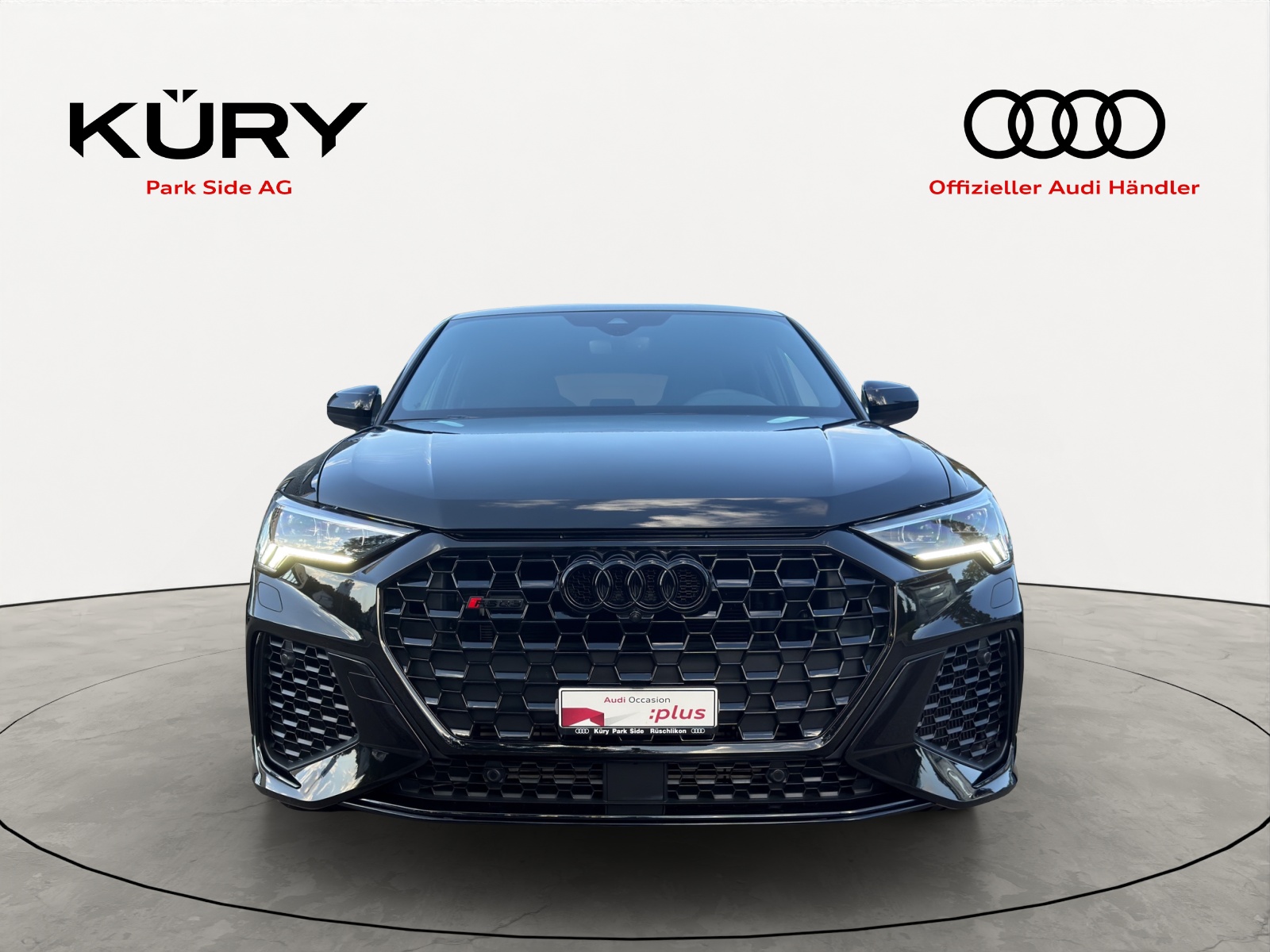 AUDI RS Q3 SB quattro S tronic 400PS-image-1