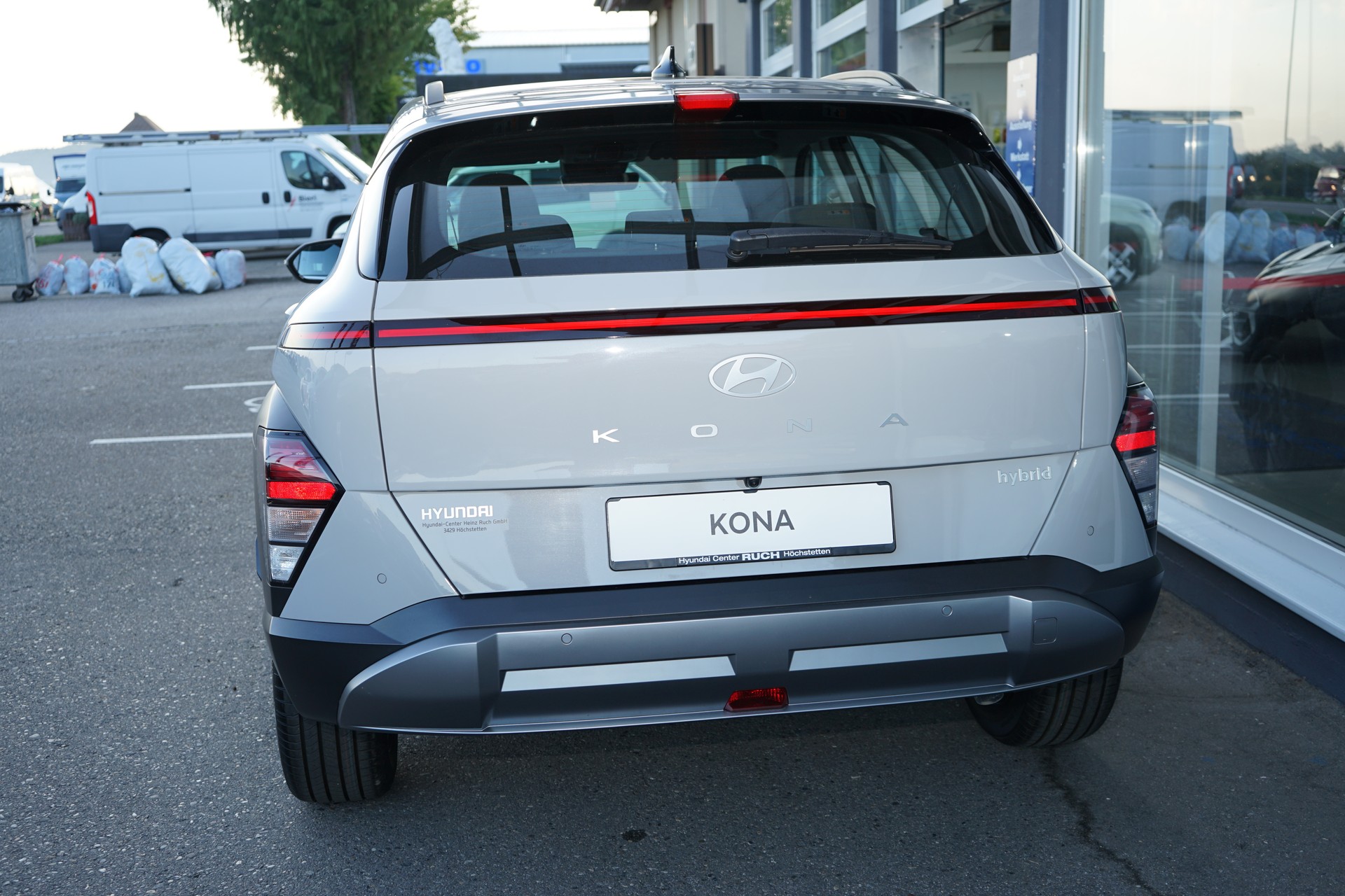 HYUNDAI-image-7
