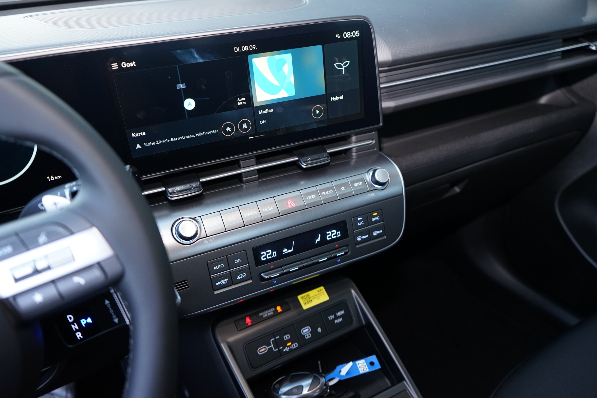 HYUNDAI-image-13