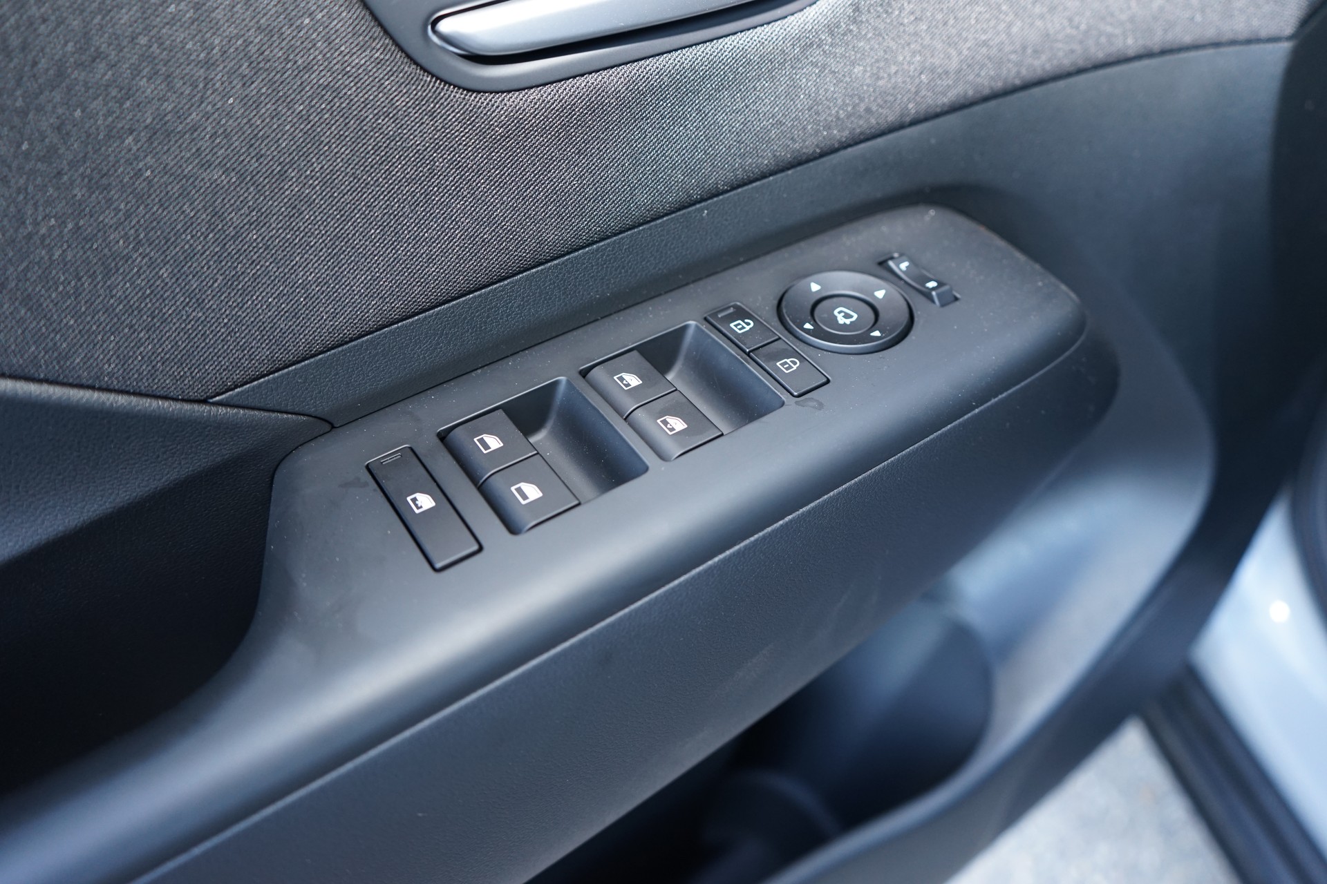 HYUNDAI-image-17