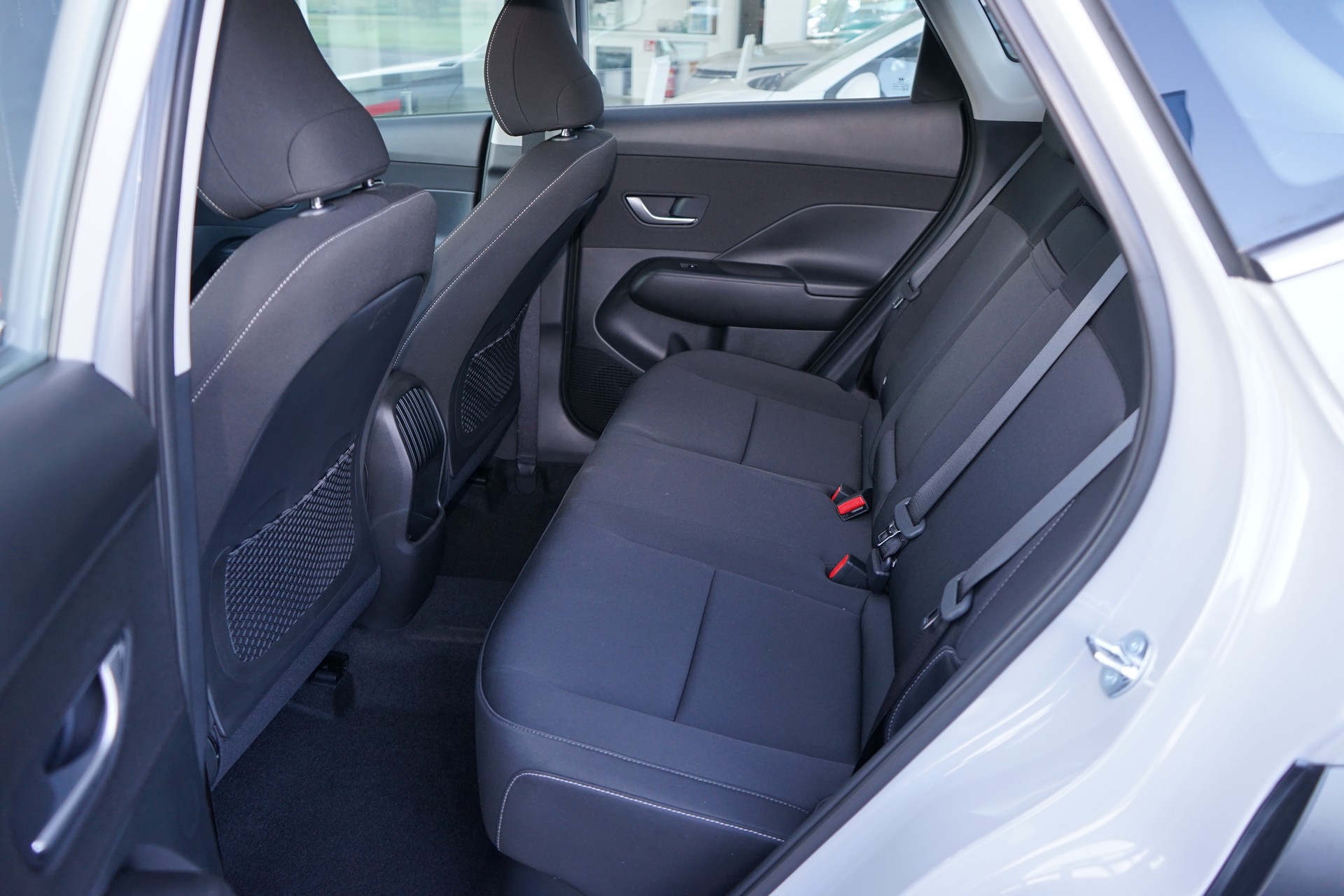 HYUNDAI-image-16
