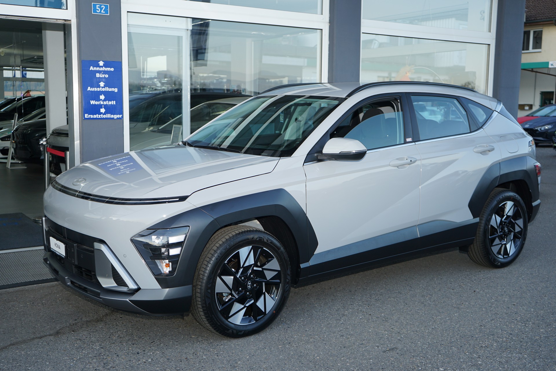 HYUNDAI-image-0
