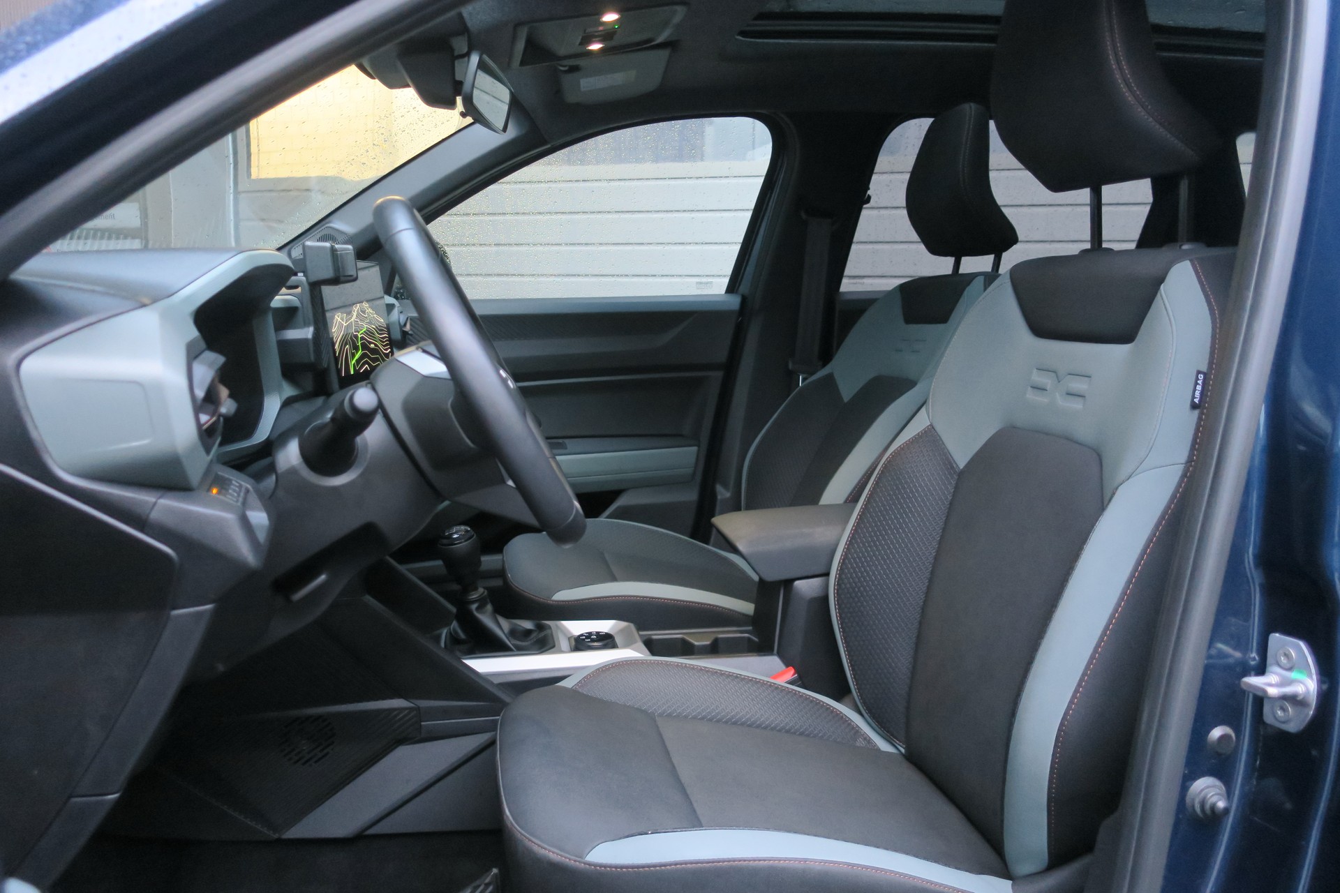 DACIA Bigster TCe 130 48V Extreme 4x4-image-6