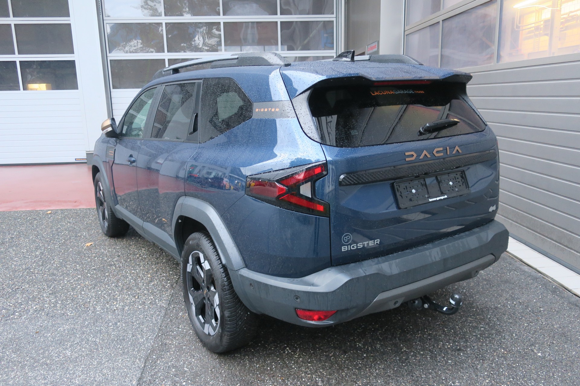 DACIA Bigster TCe 130 48V Extreme 4x4-image-4