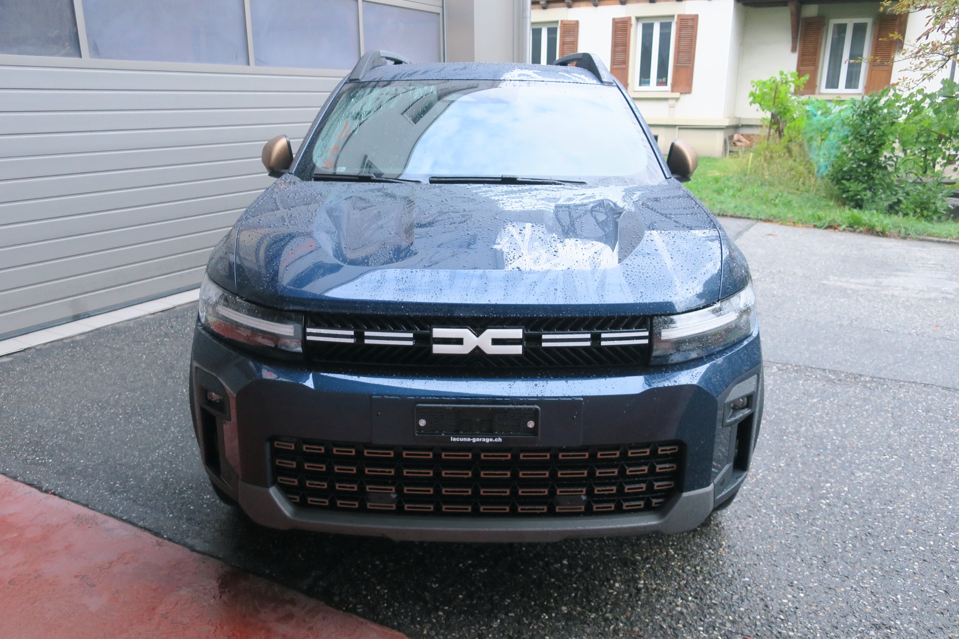 DACIA Bigster TCe 130 48V Extreme 4x4-image-1