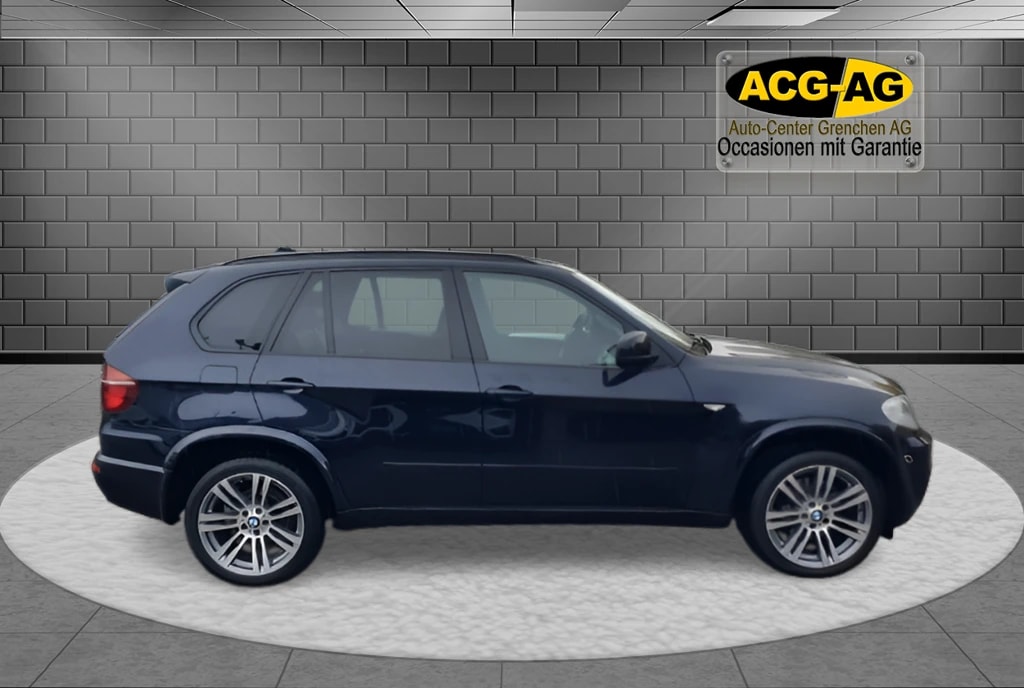 BMW X5 xDrive 40d Steptronic ** 306 PS ** Voll-Leder ** Sitzmemory ** Navi ** RF-Kamera 360° ** Panorama-Glasdach **-image-5