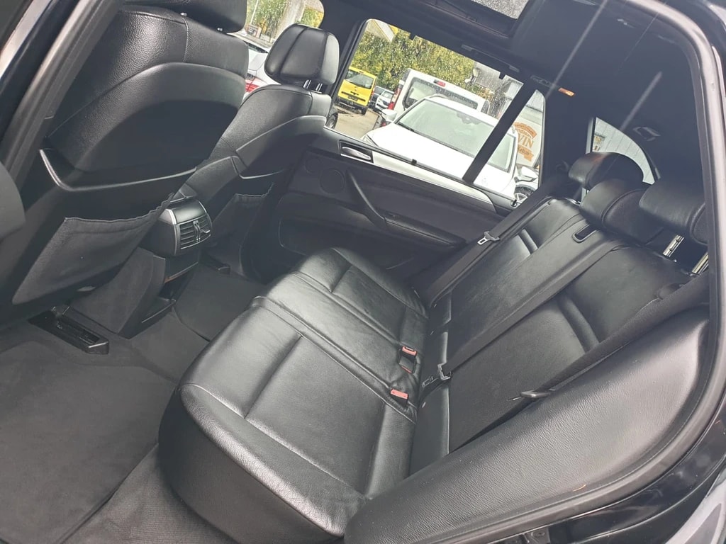 BMW X5 xDrive 40d Steptronic ** 306 PS ** Voll-Leder ** Sitzmemory ** Navi ** RF-Kamera 360° ** Panorama-Glasdach **-image-12
