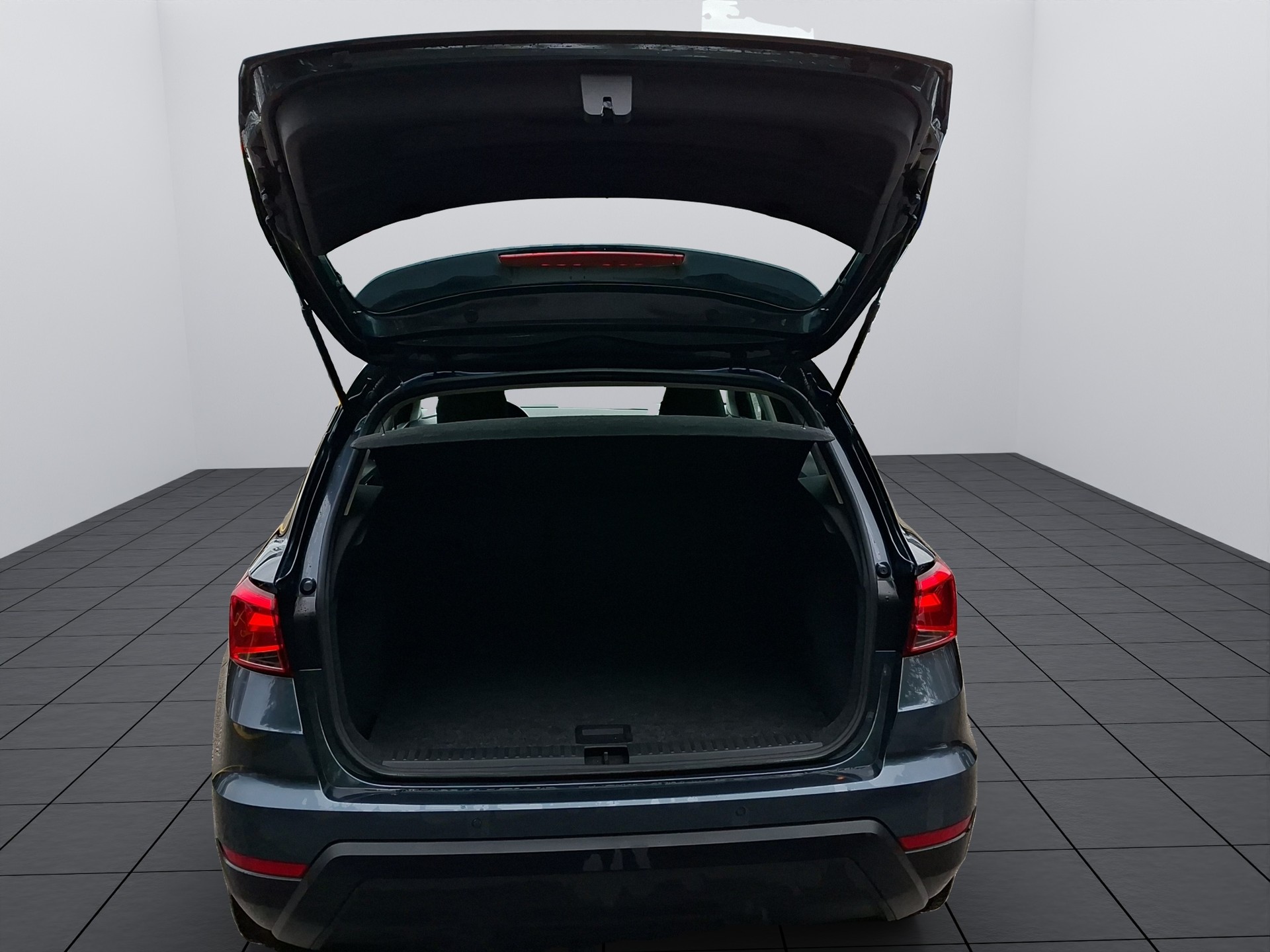 SEAT Arona 1.0 TSI Eco Style-image-18