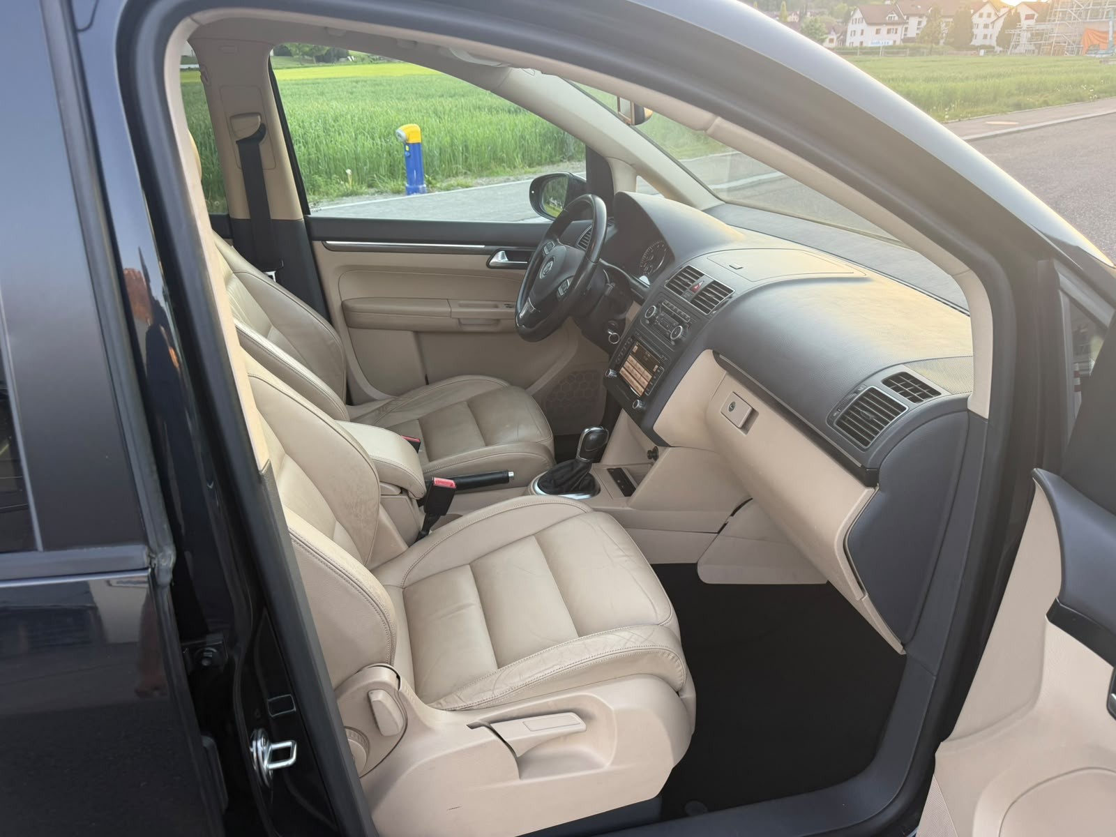 VW Touran 1.4 TSI Comfortline DSG-image-6