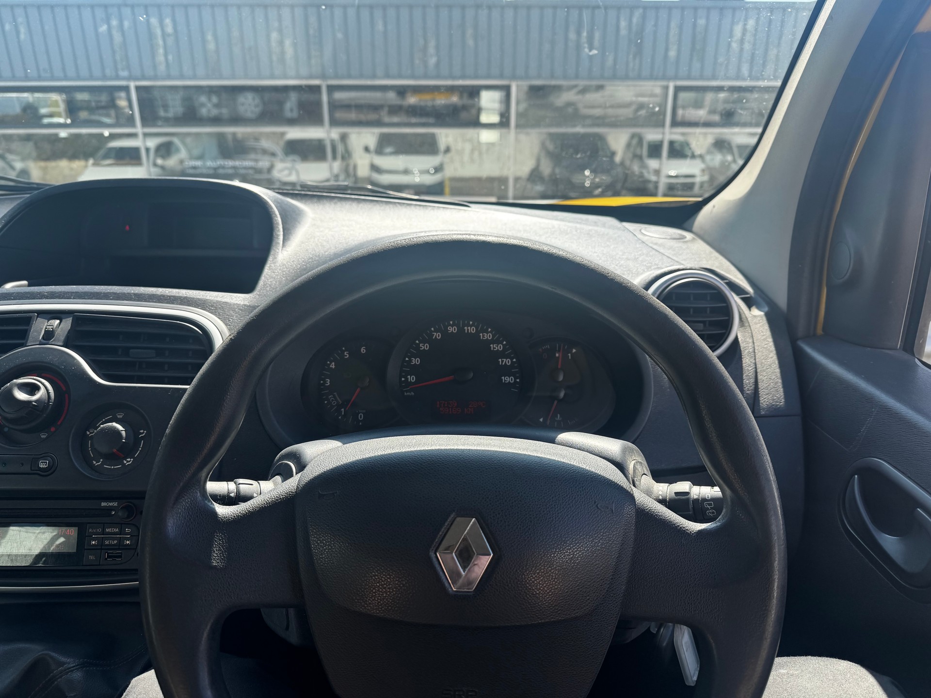 RENAULT Kangoo Maxi dCi 115 ENERGY Business 2 Pl./2 pl.-image-9