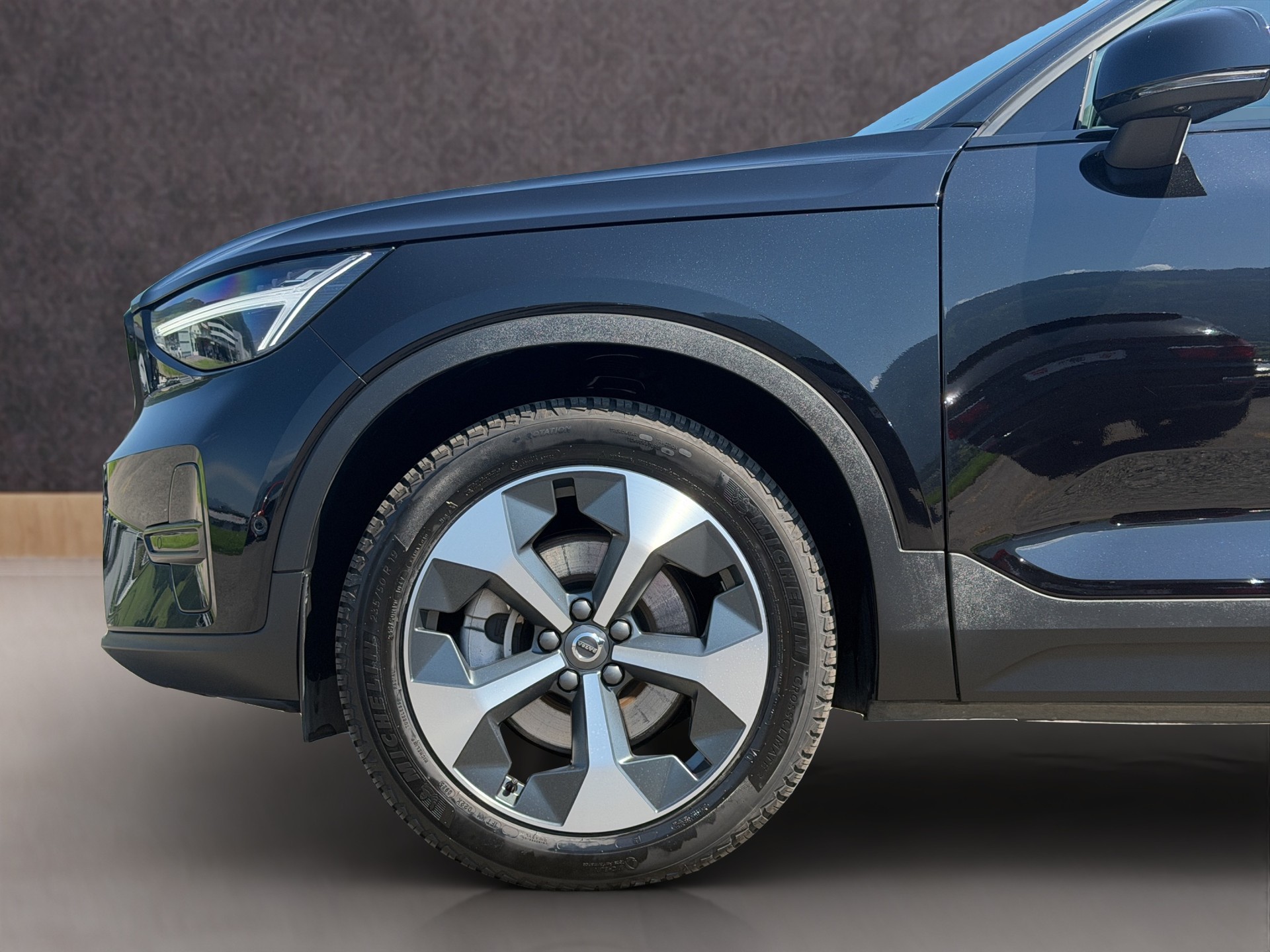 VOLVO XC40 2.0 B4 MH Plus Dark-image-20