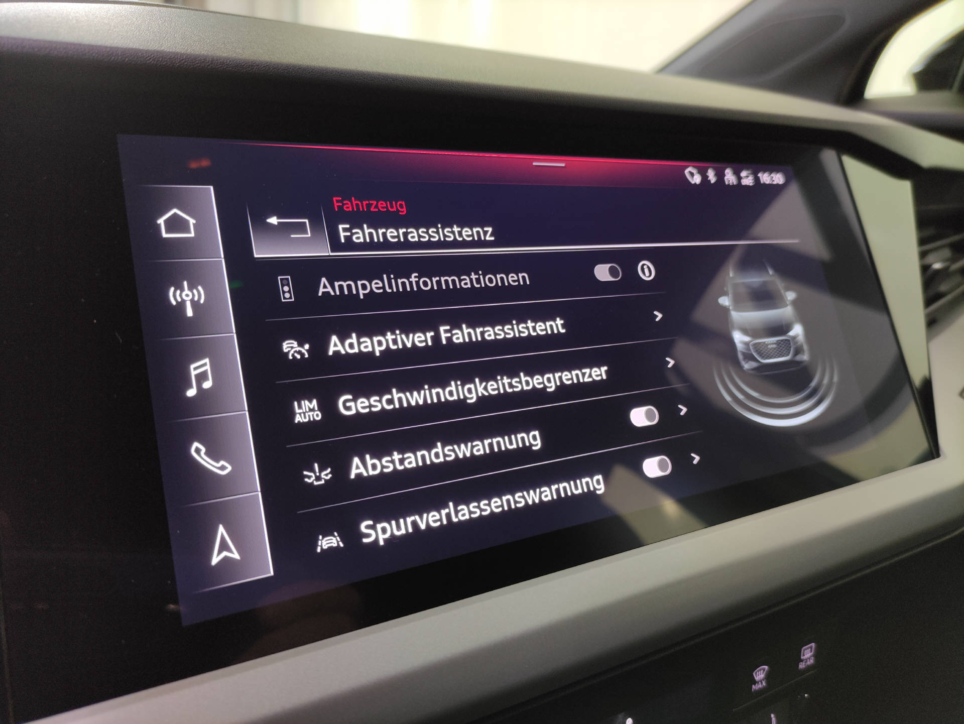 AUDI Q4 e-tron 50 quattro-image-7
