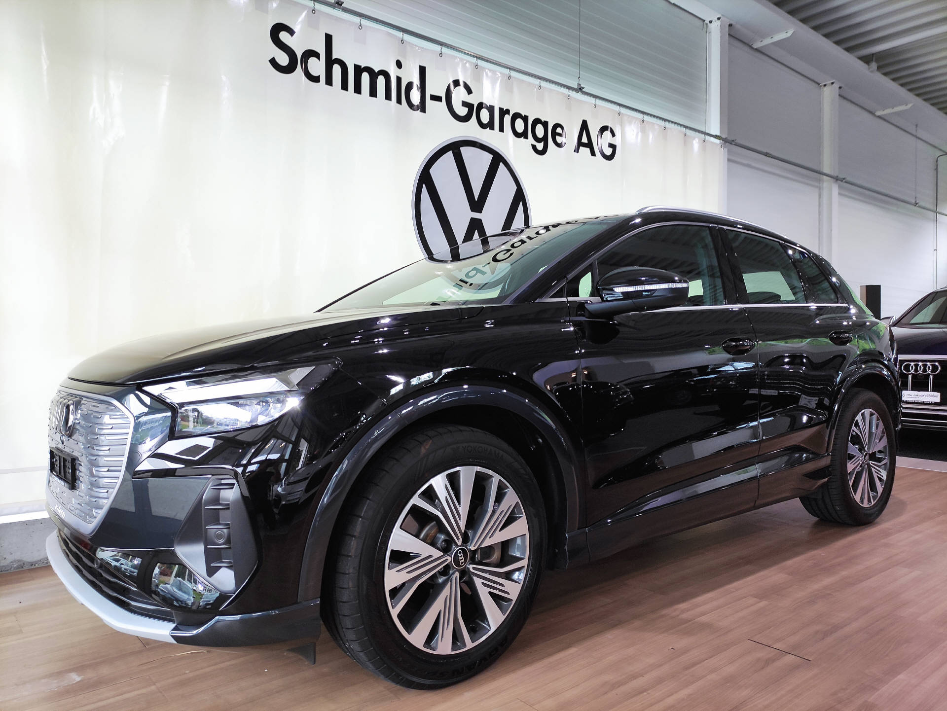 AUDI Q4 e-tron 50 quattro-image-1