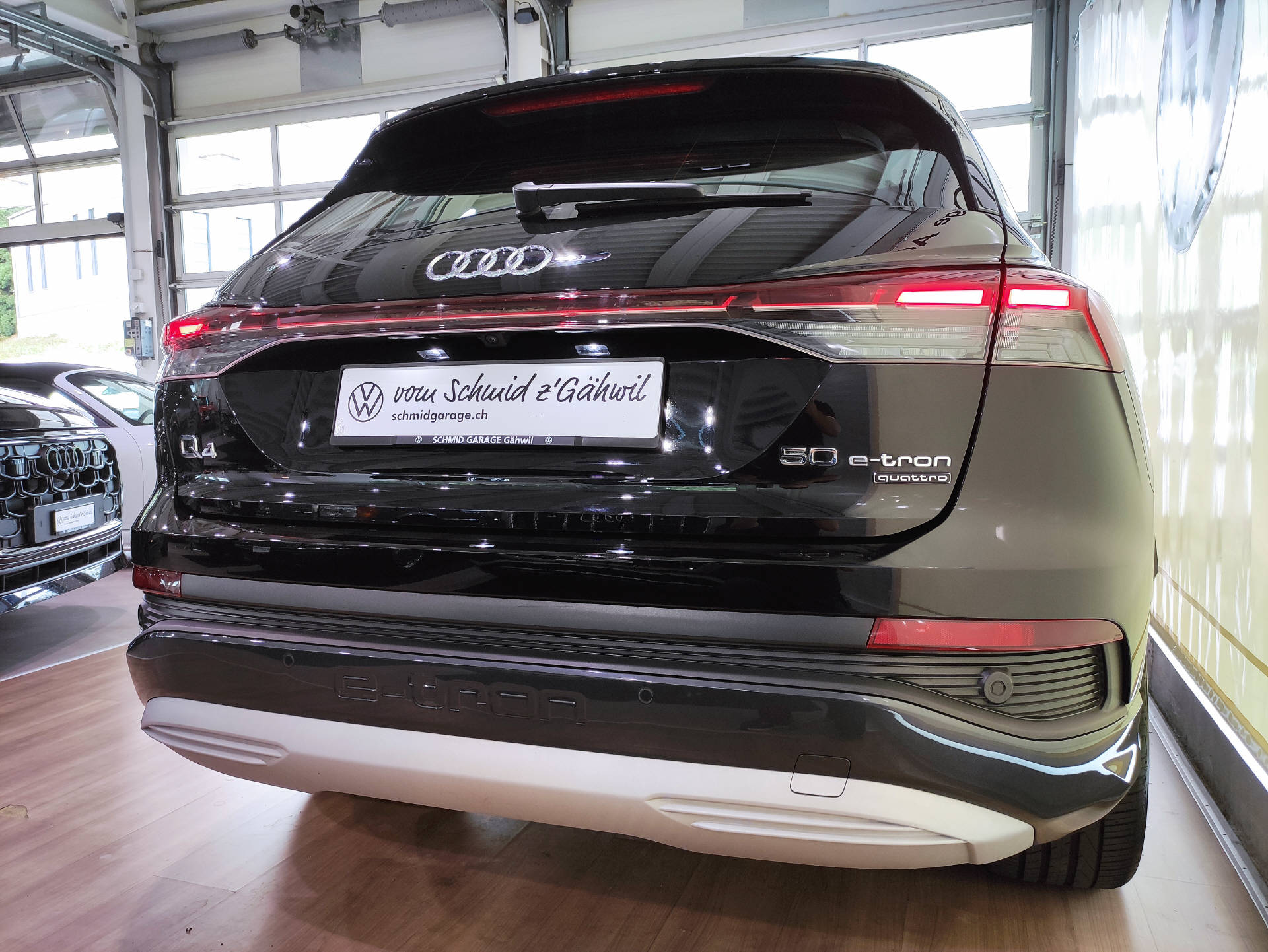 AUDI Q4 e-tron 50 quattro-image-15