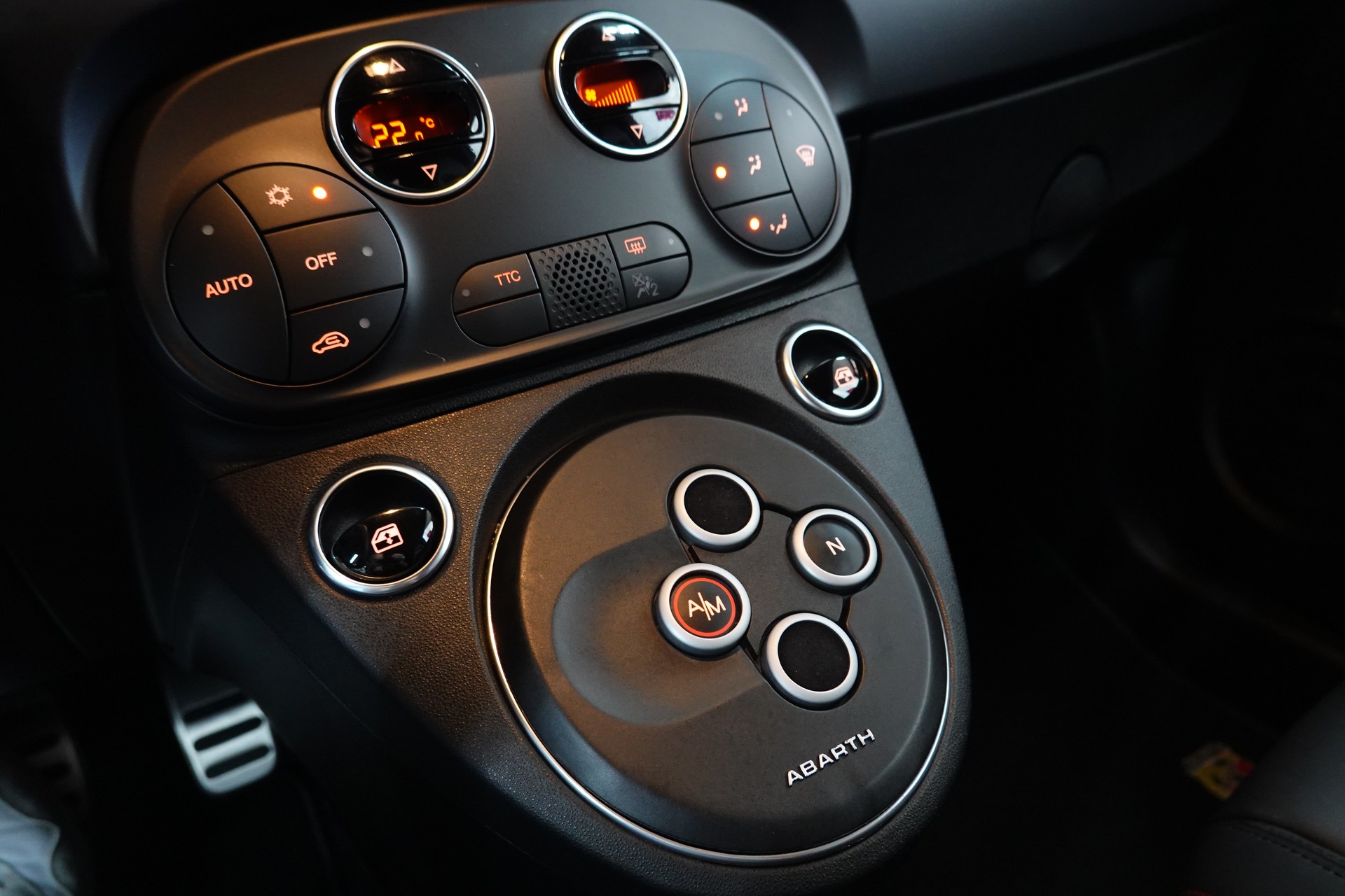 FIAT 695 1.4 16V TURBO ABARTH 695 180 PS COMPETIZIONE Dualogic-image-29