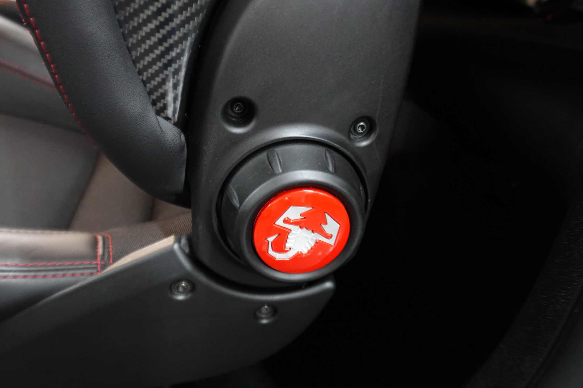 FIAT 695 1.4 16V TURBO ABARTH 695 180 PS COMPETIZIONE Dualogic-image-34