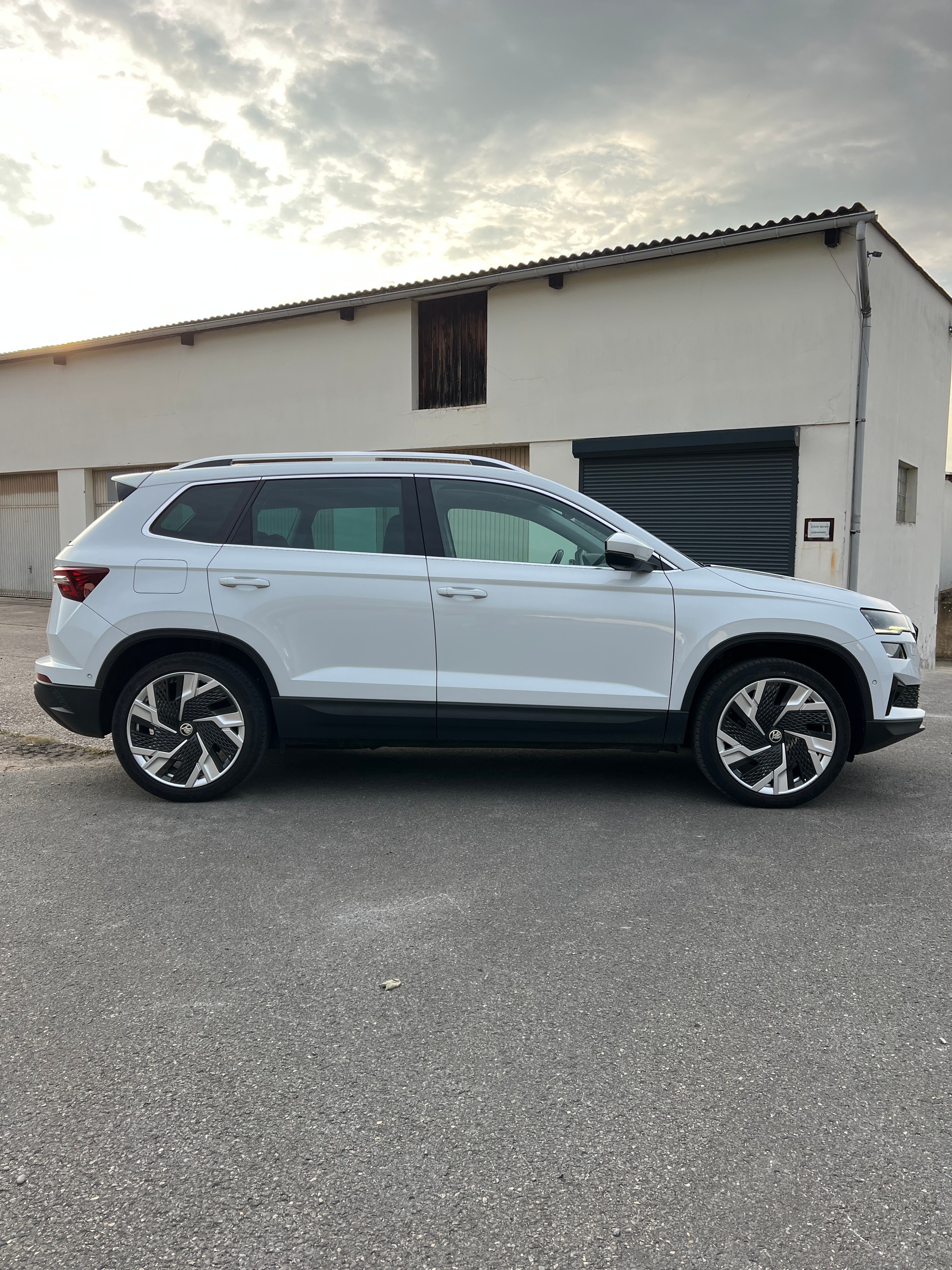 SKODA 2.0 TDI Style 4x4 DSG-image-1