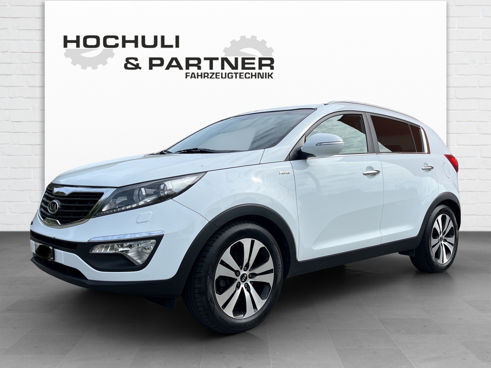 KIA Sportage 2.0 CRDi Style 4WD Automatic-image-1